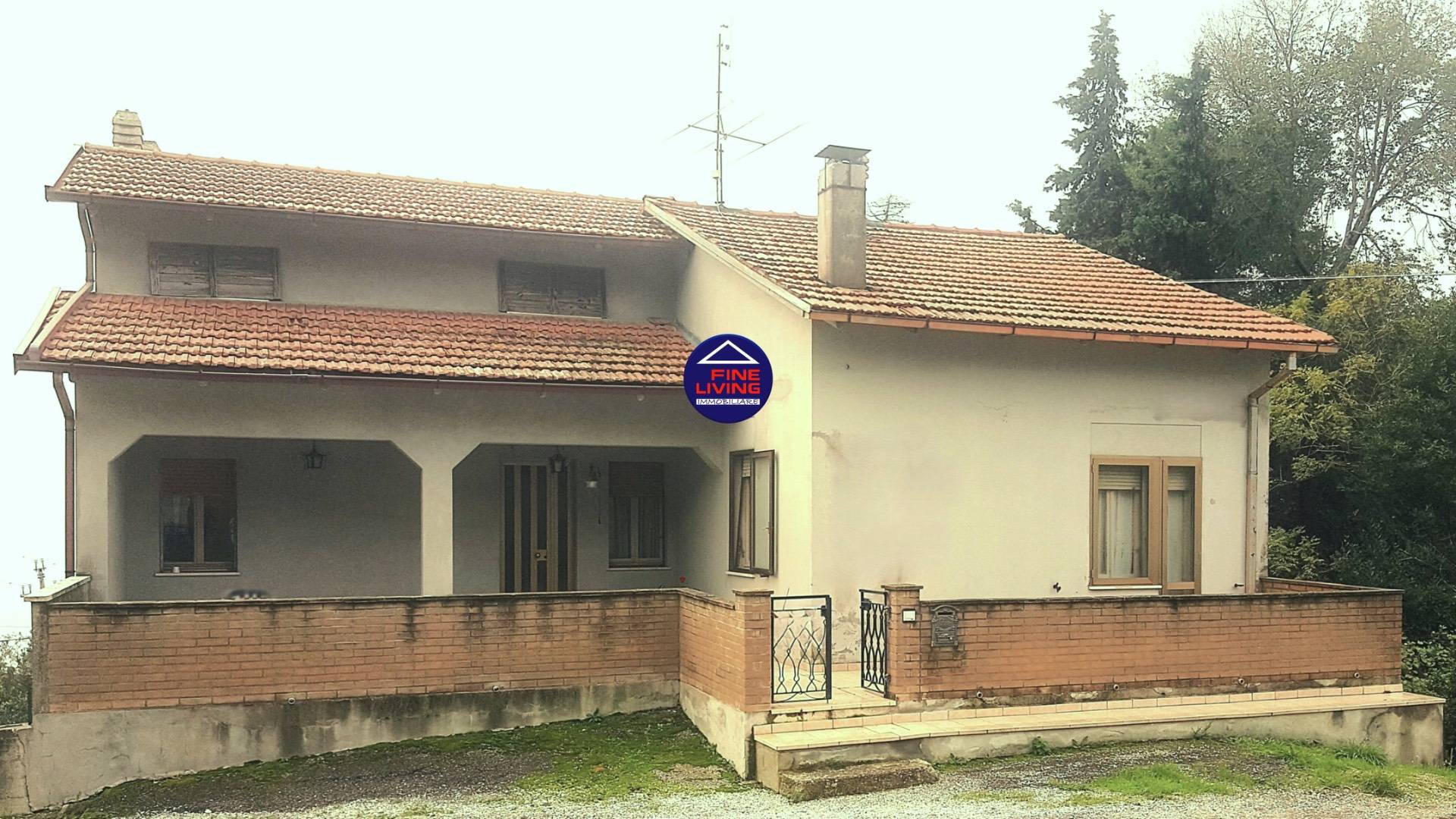 Casa singola in vendita a Montefelcino