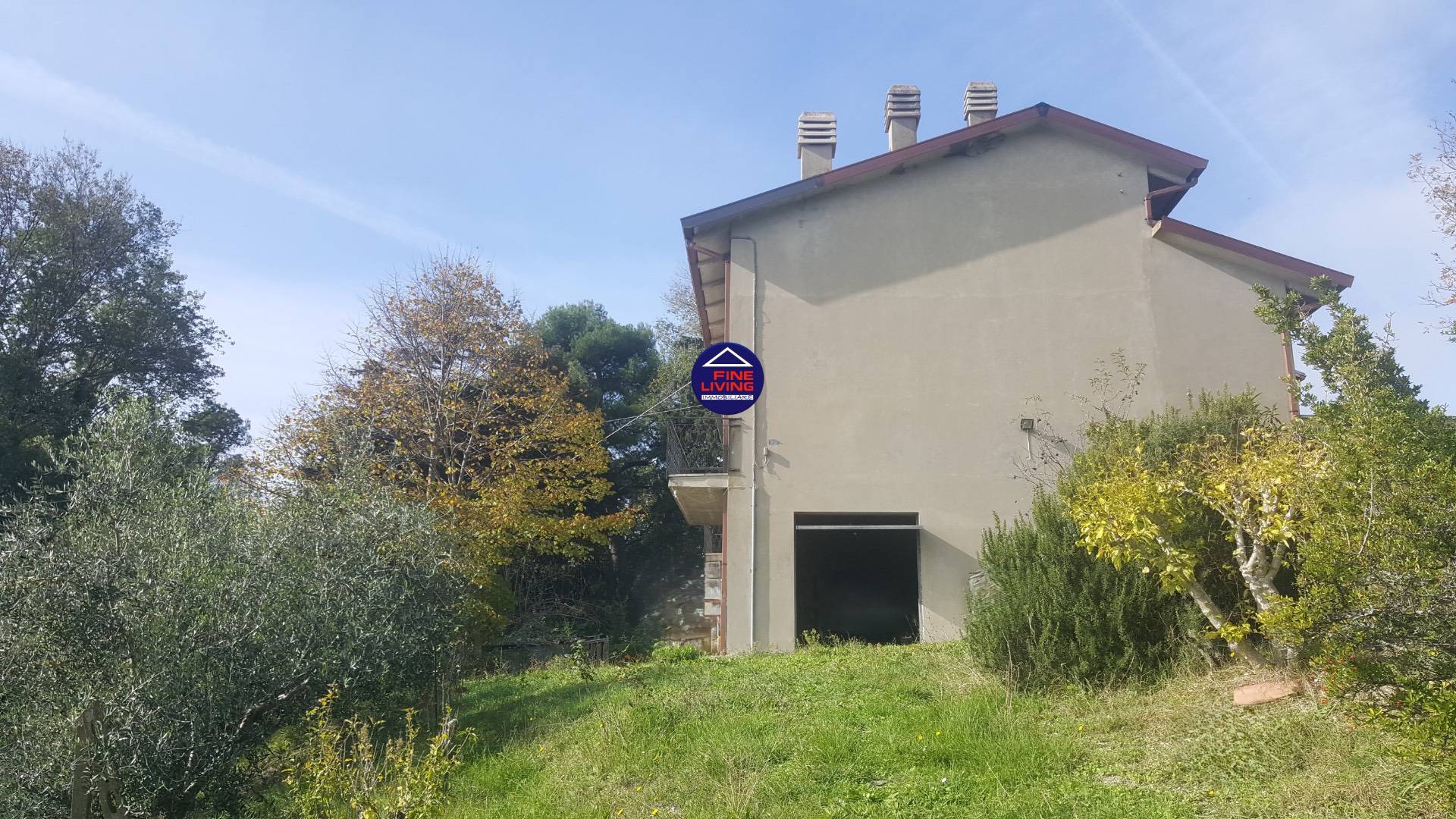 Casa singola in vendita a Montefelcino