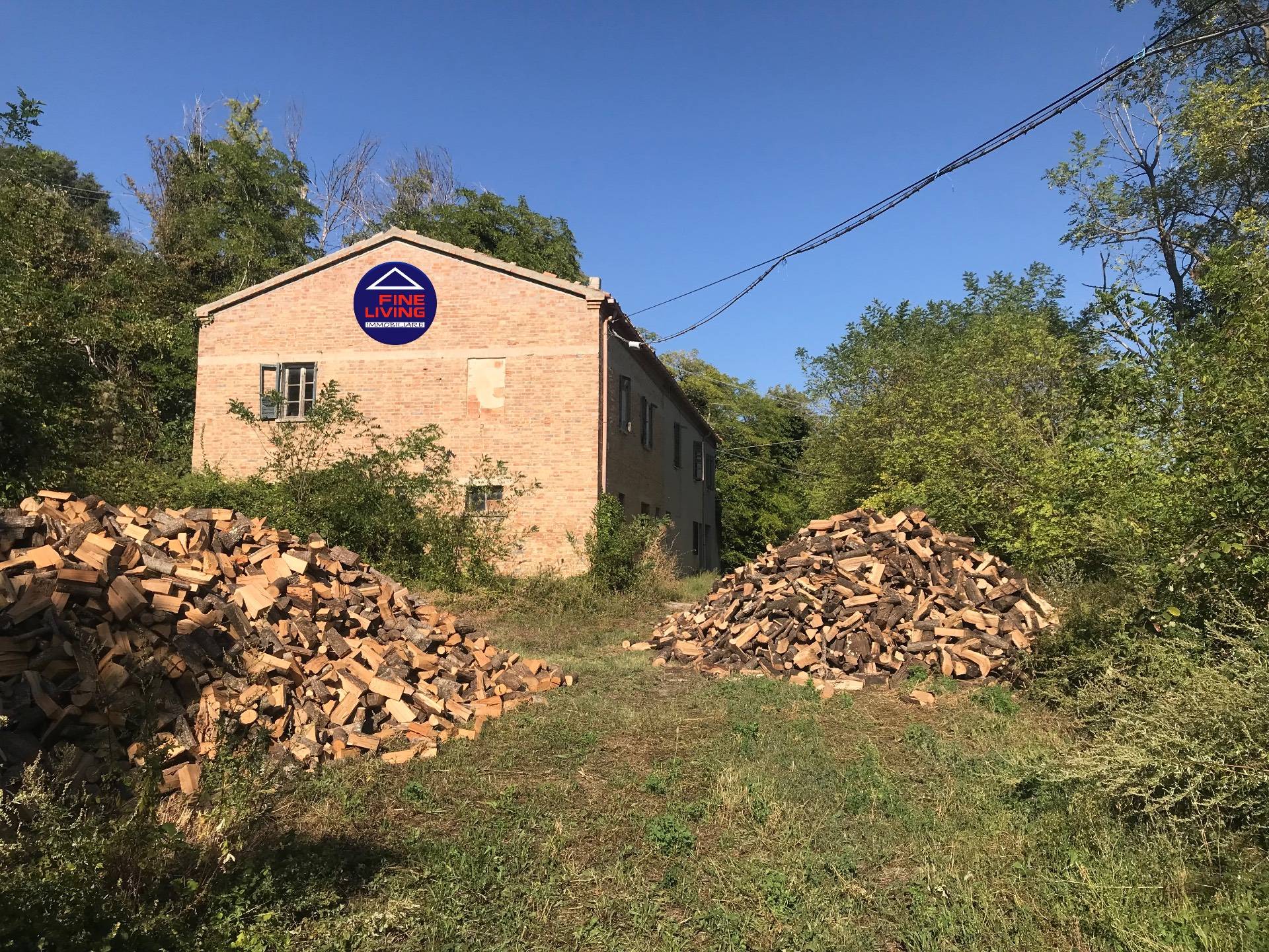 Casa singola in vendita a Colli al Metauro