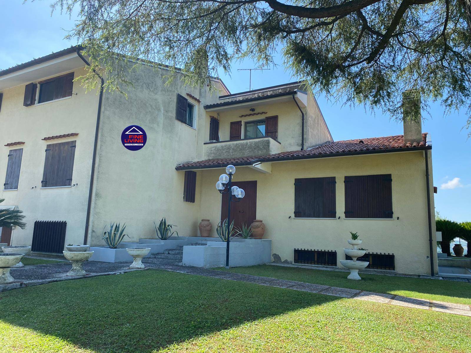 Villa in vendita a Fano