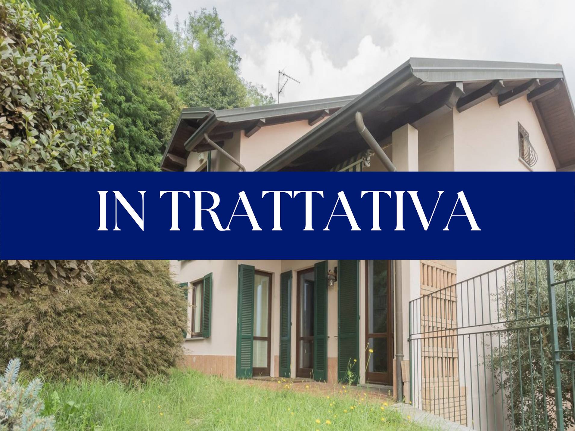 Villa in vendita a Lozza