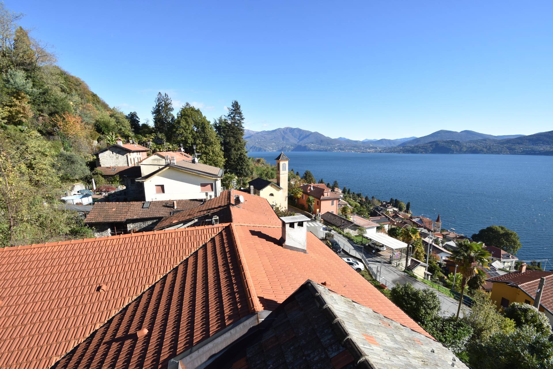 Villa in vendita a Oggebbio, Travallino