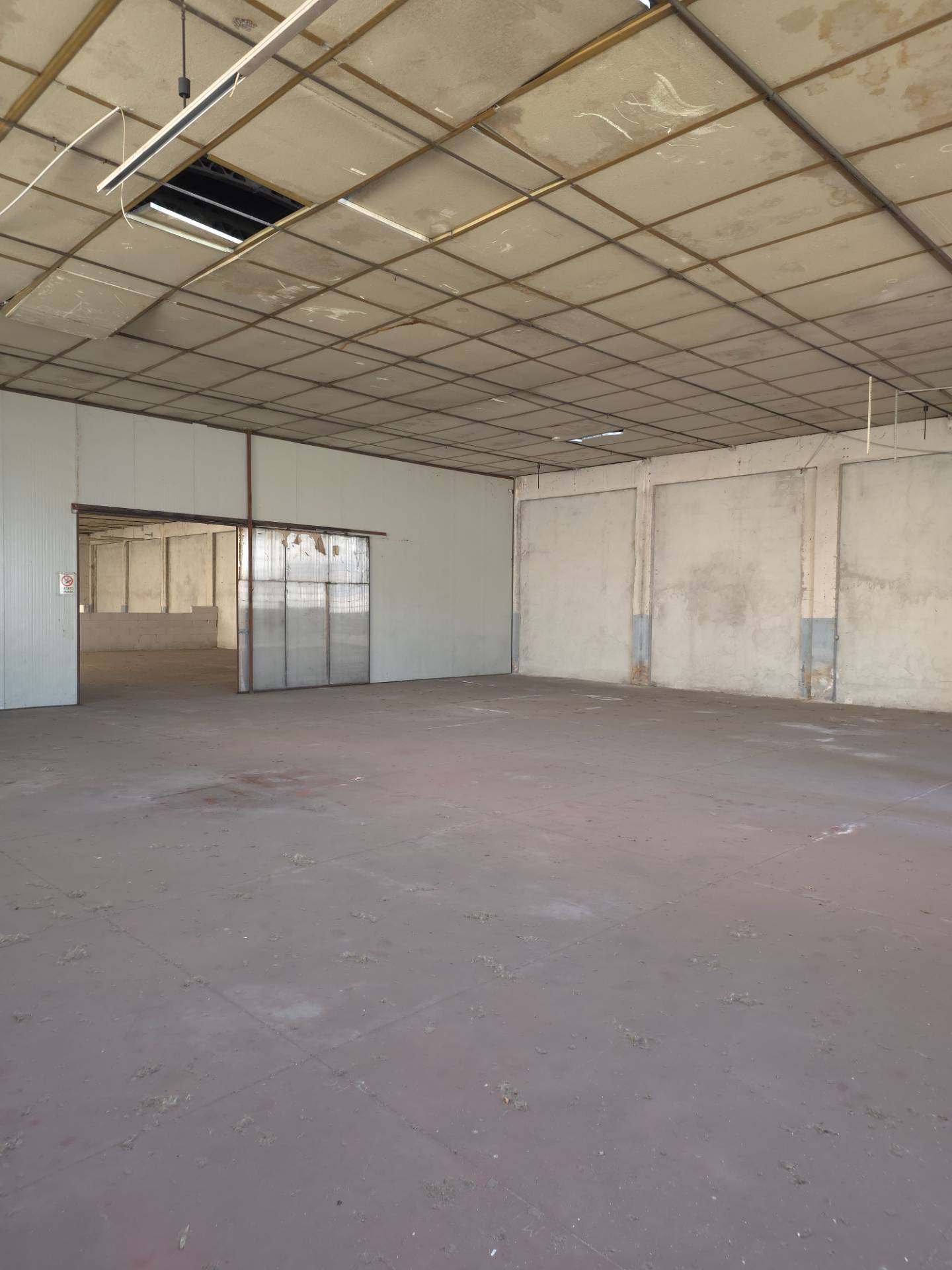 IMMOBILE INDUSTRIALE in vendita a Solbiate Arno