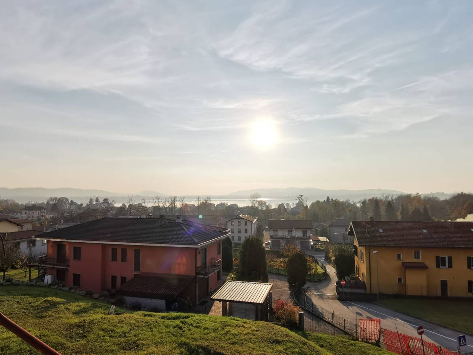 Villa in vendita a Gavirate