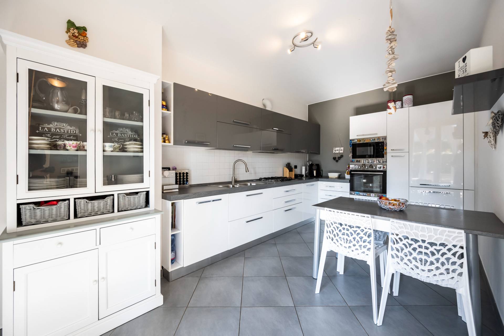 Villette a schiera in vendita a Gavirate