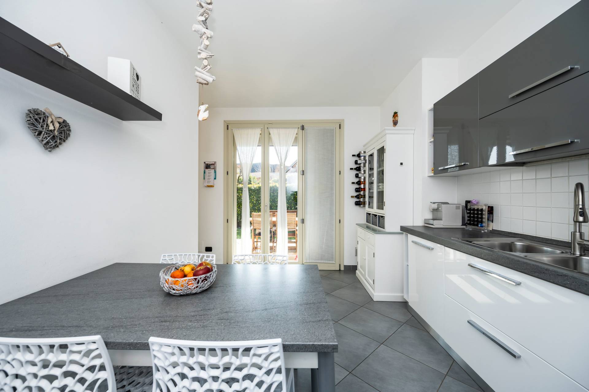 Villette a schiera in vendita a Gavirate