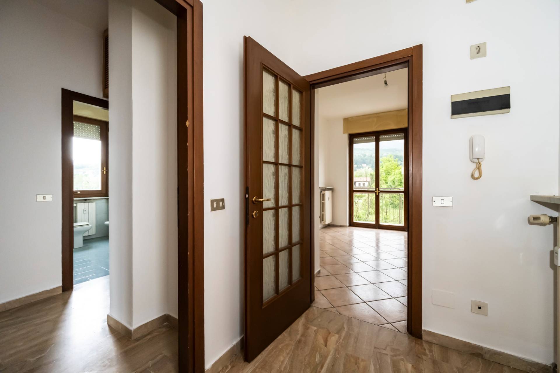 Appartamento in vendita a Gavirate