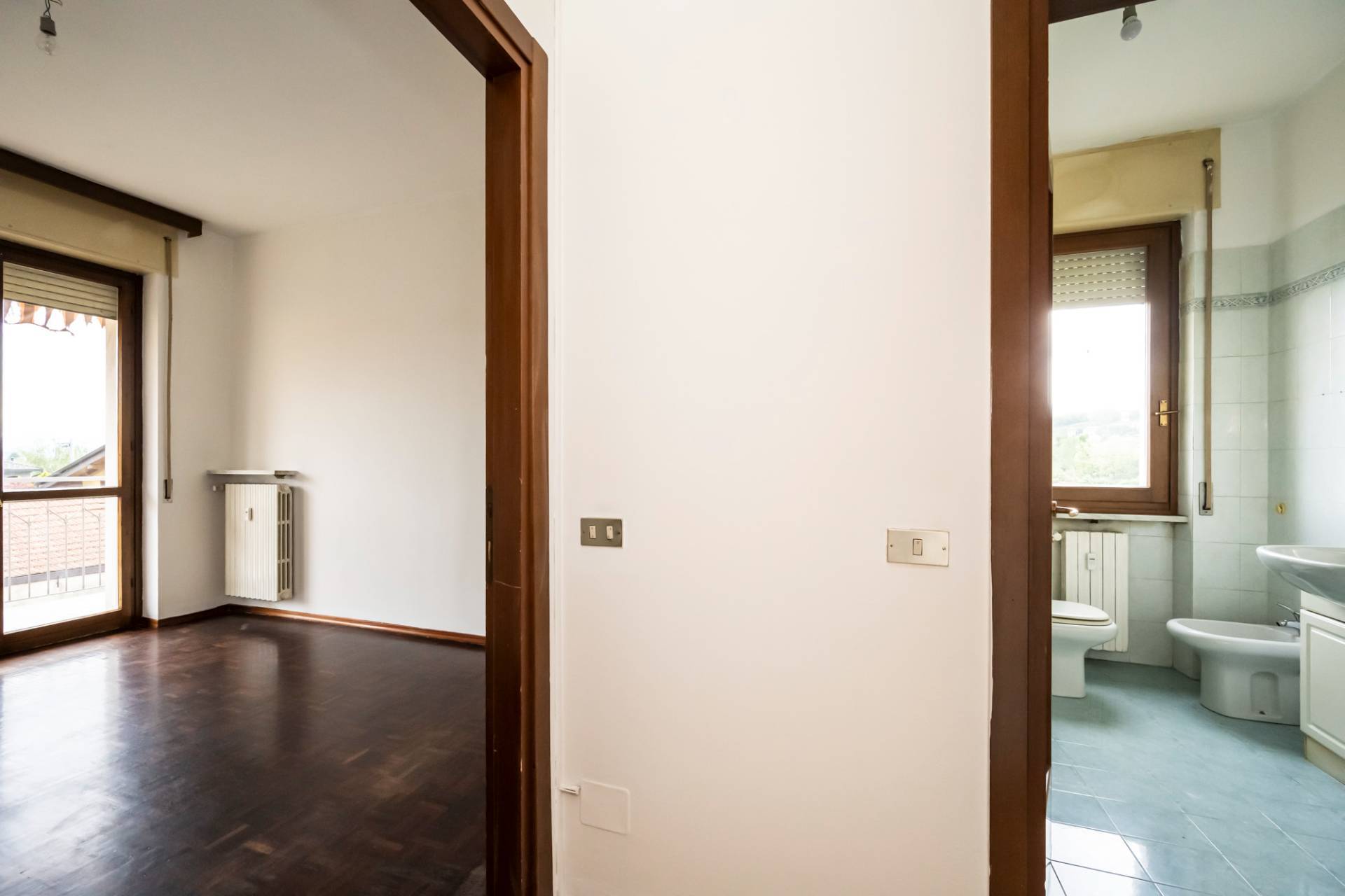 Appartamento in vendita a Gavirate