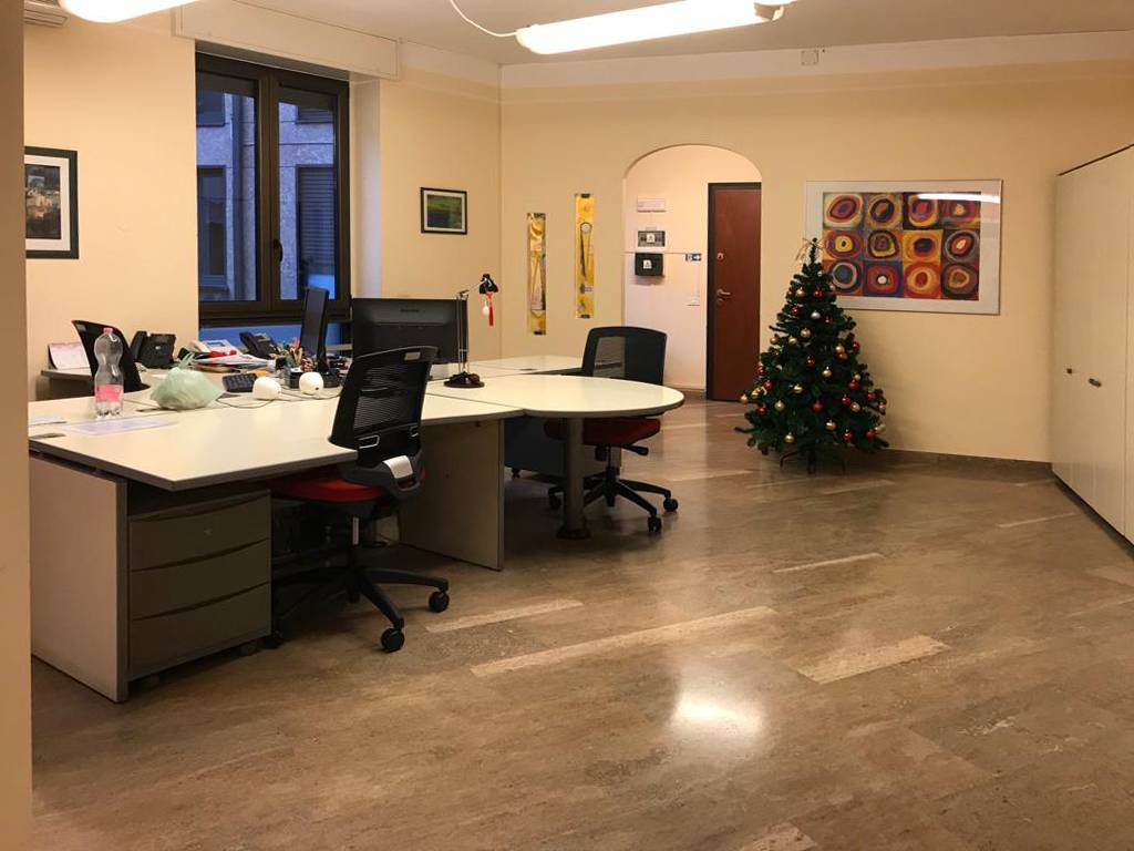 Studio/Ufficio in vendita a Varese, Centro