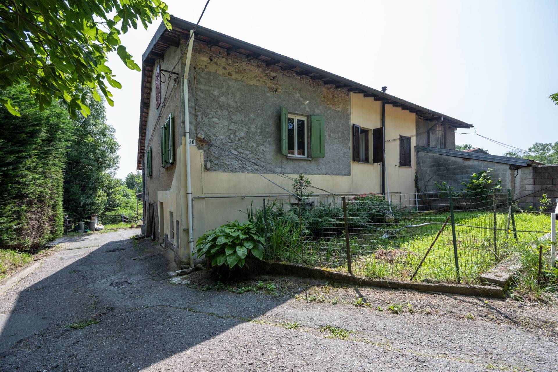 Rustico in vendita a Varese, Europa