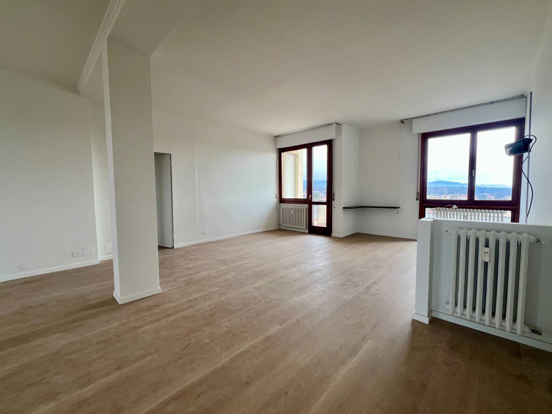 Appartamento in vendita a Varese