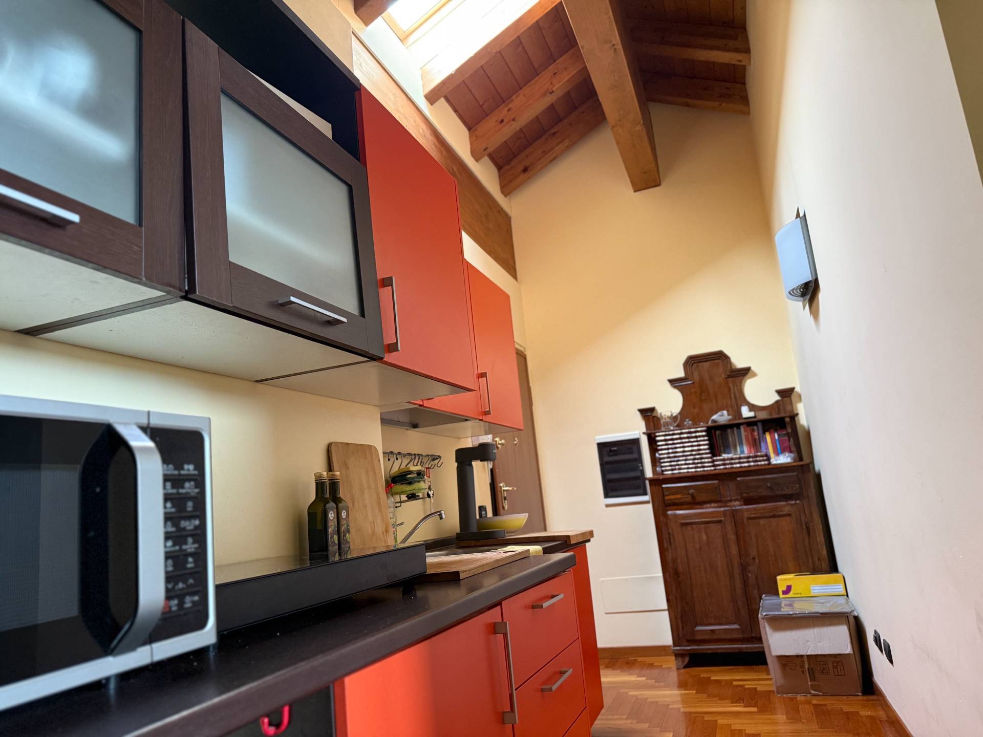 Appartamento in vendita a Varese, Centro