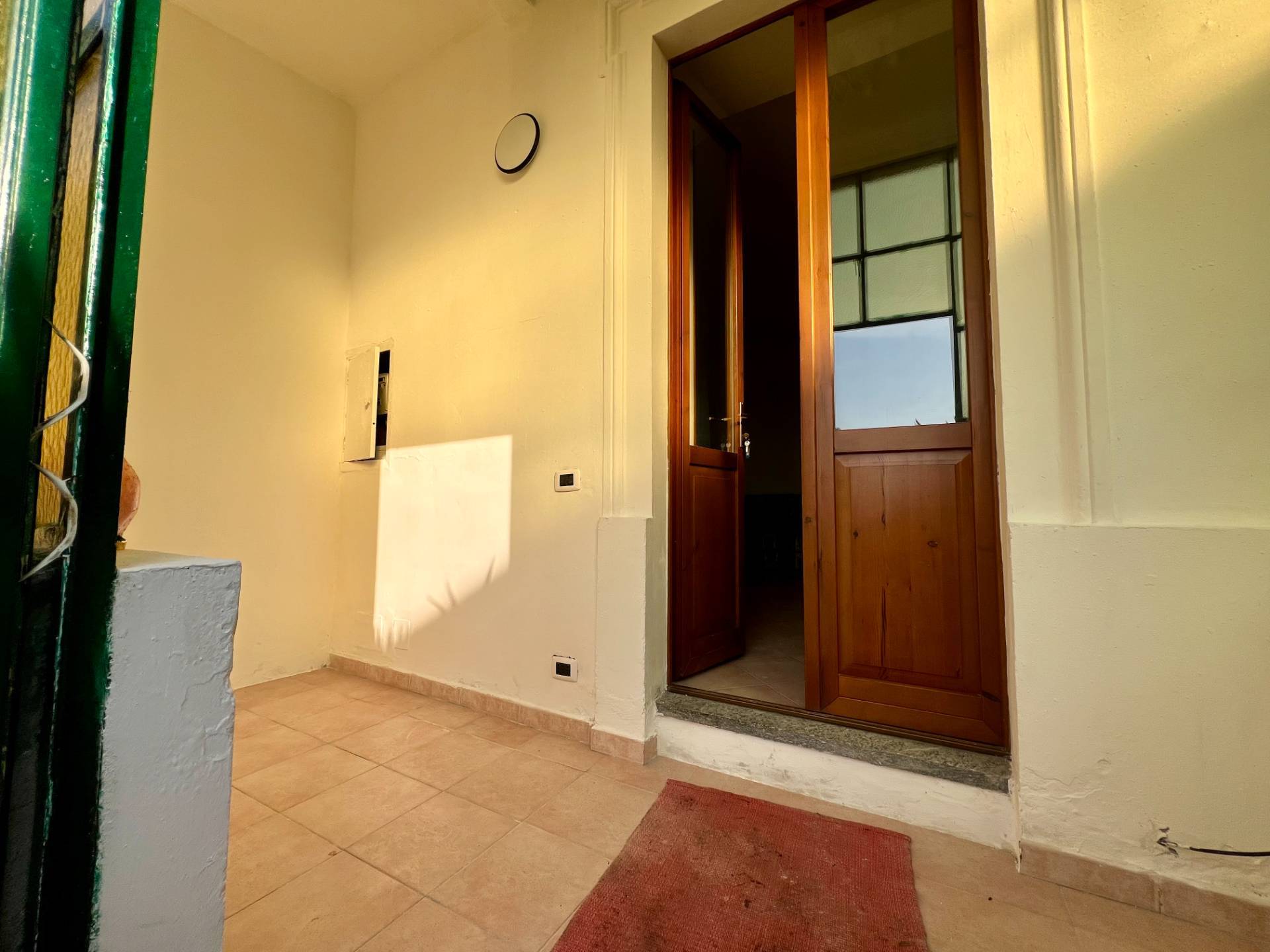 Appartamento in vendita a Cocquio-Trevisago, Cocquio