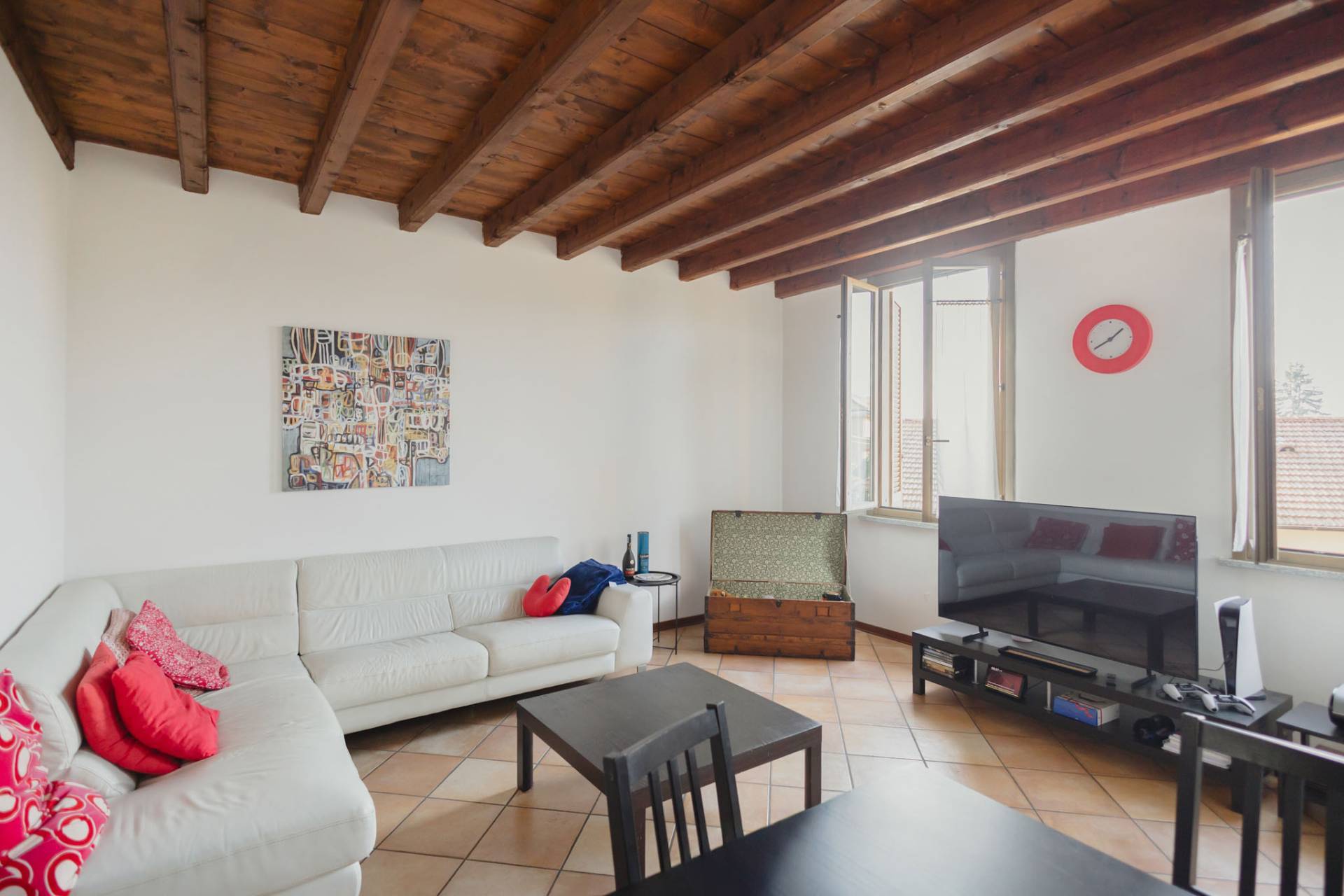 Appartamento in vendita a Luvinate