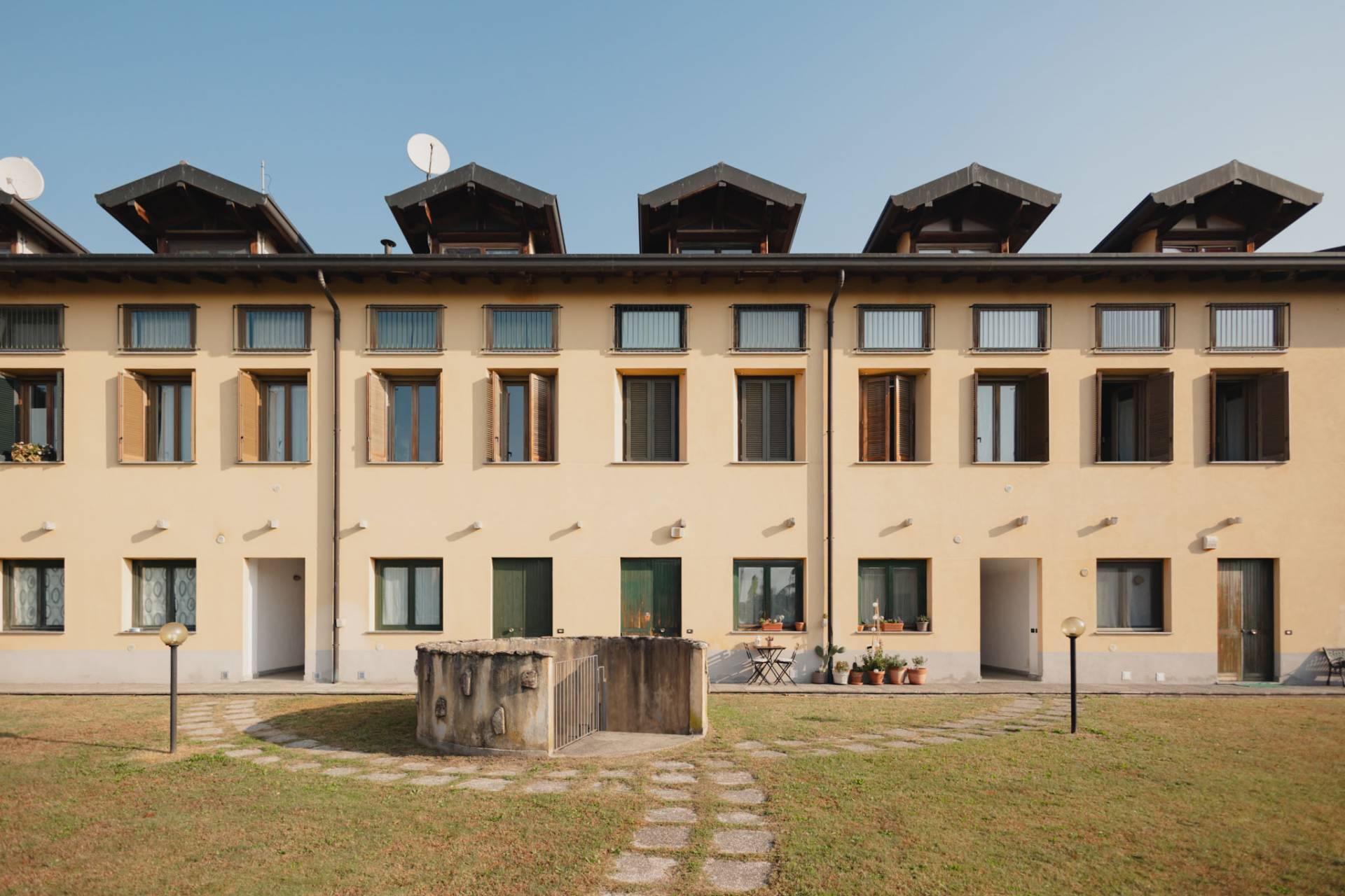 Appartamento in vendita a Luvinate