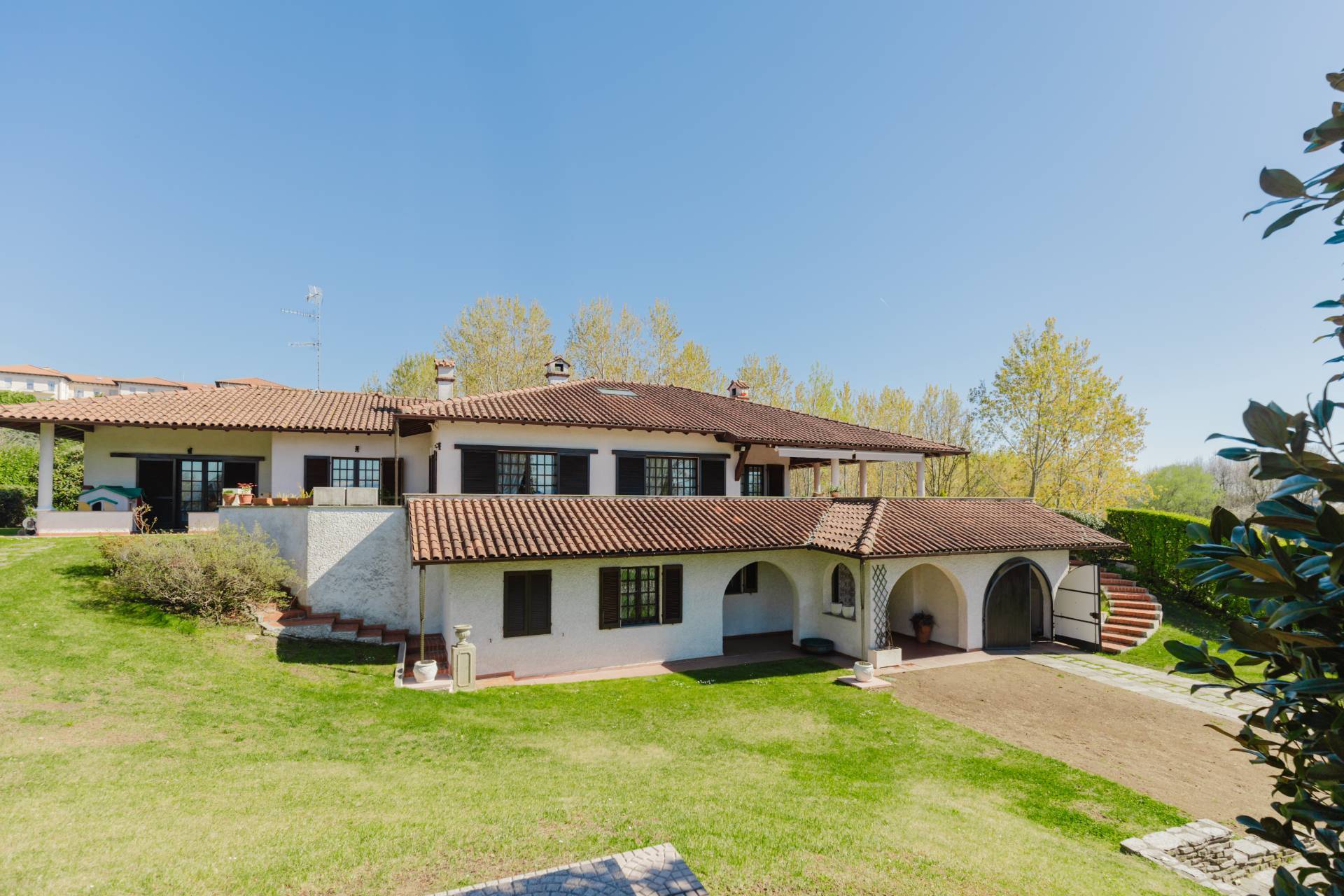 Villa in vendita a Sumirago