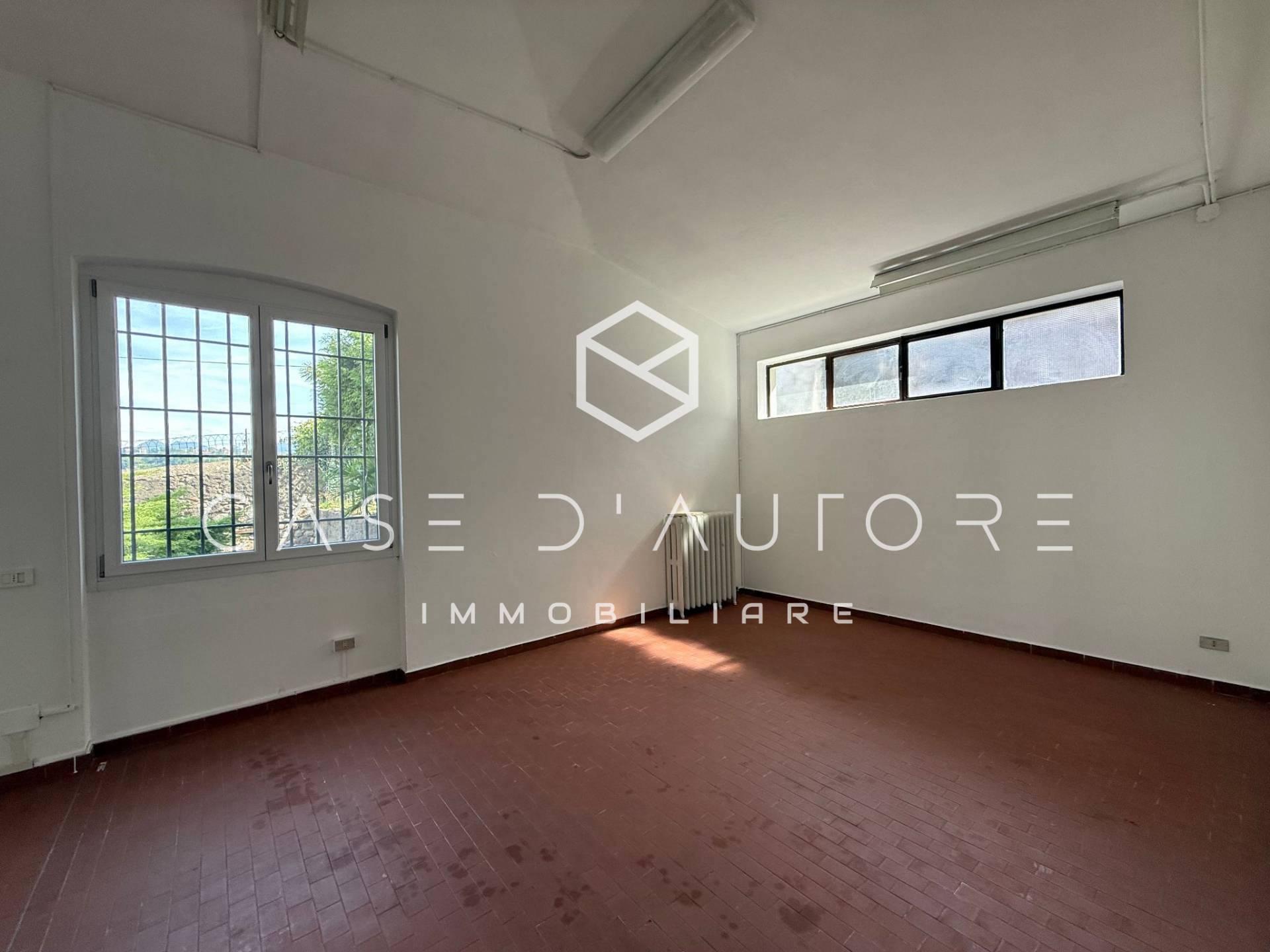 laboratorio in vendita a Varese, Centro