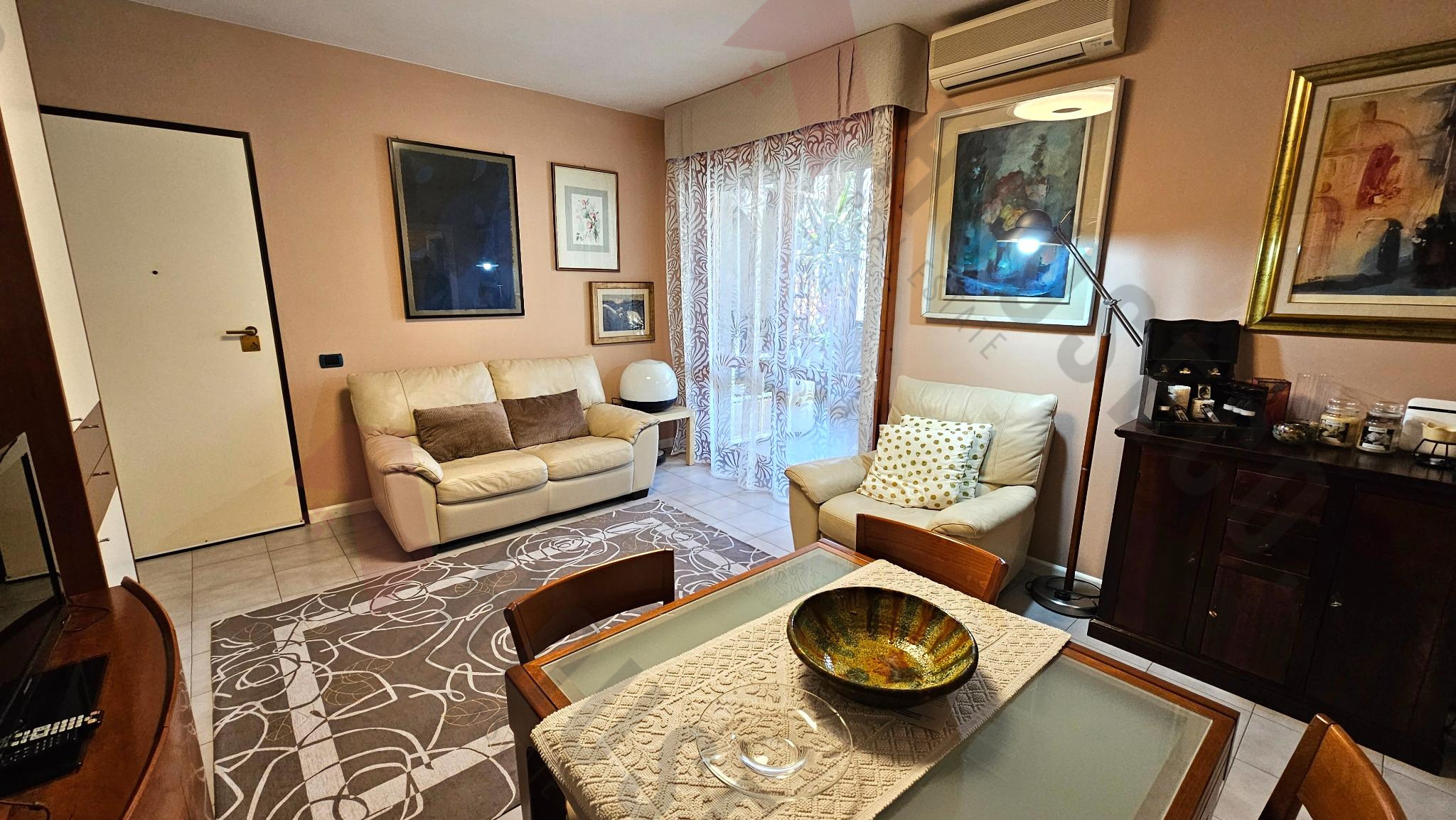 Trilocale in vendita in via solferino, Quartu Sant'Elena