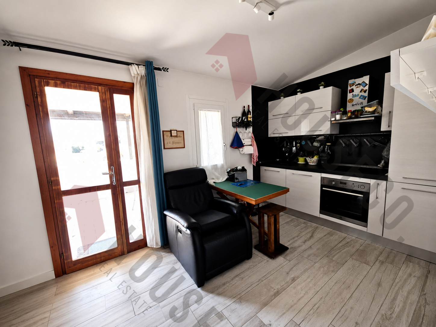 Casa indipendente in vendita in via egadi snc, Quartu Sant'Elena