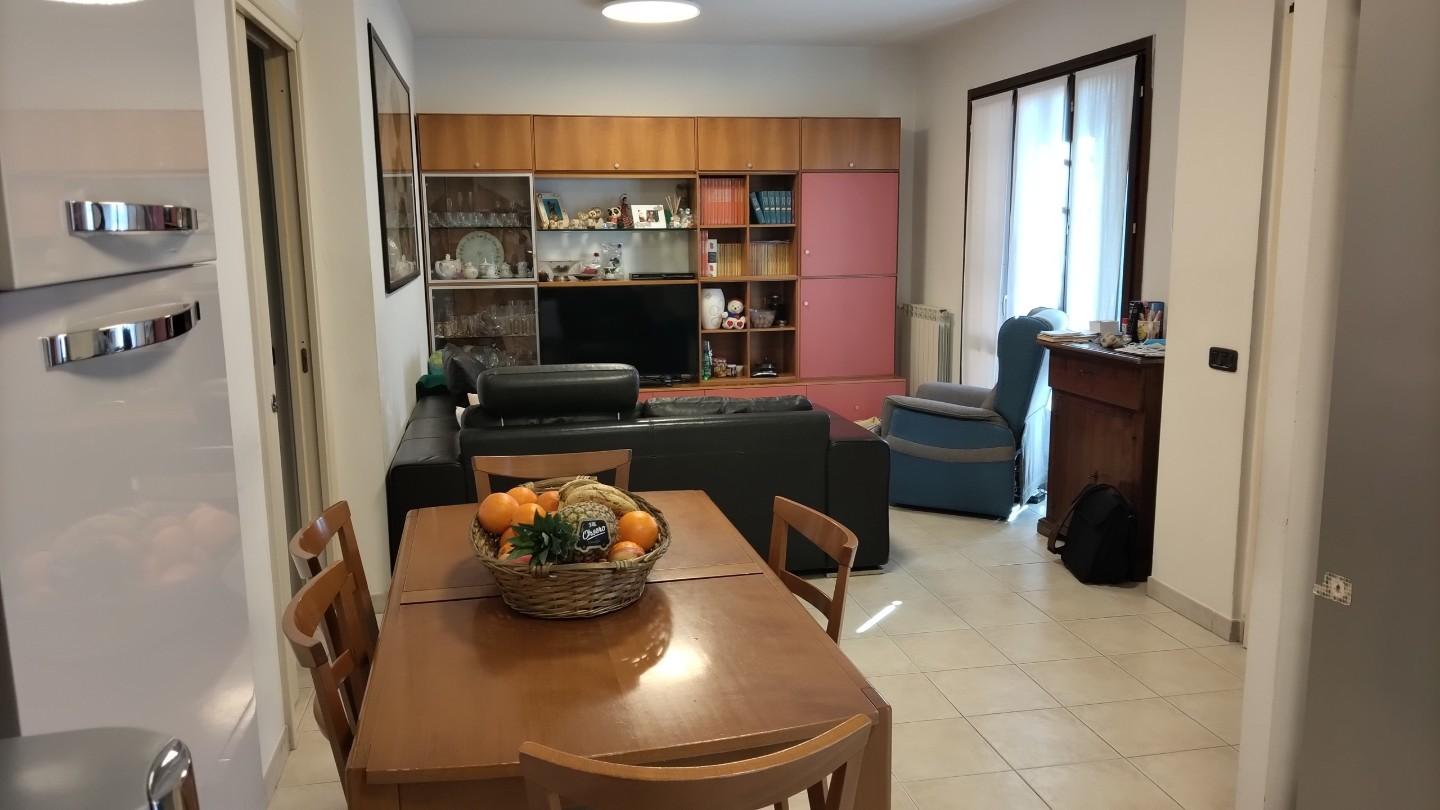 Casa indipendente con giardino a Sarzana