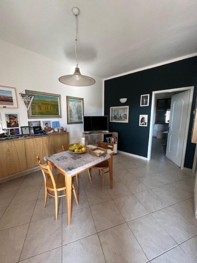 Casa indipendente con terrazzo a Ortonovo