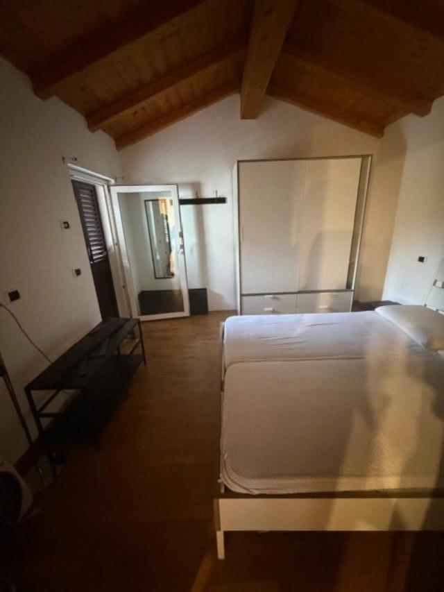 Casa indipendente arredata in affitto a La Spezia