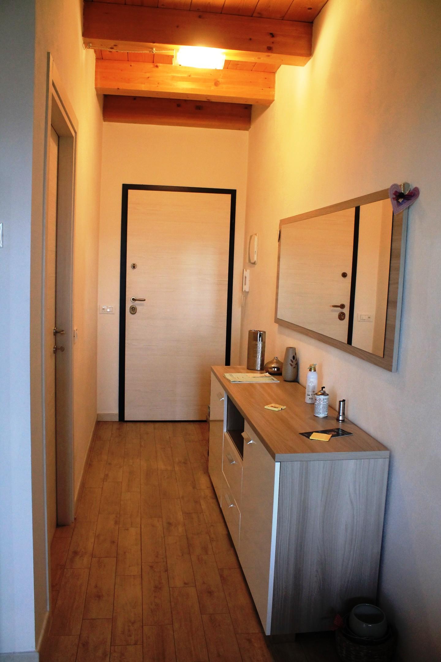 Casa indipendente arredata in affitto a Sarzana