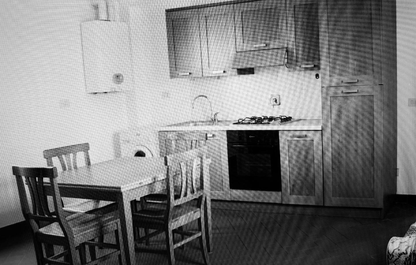 Casa indipendente arredata in affitto a Sarzana