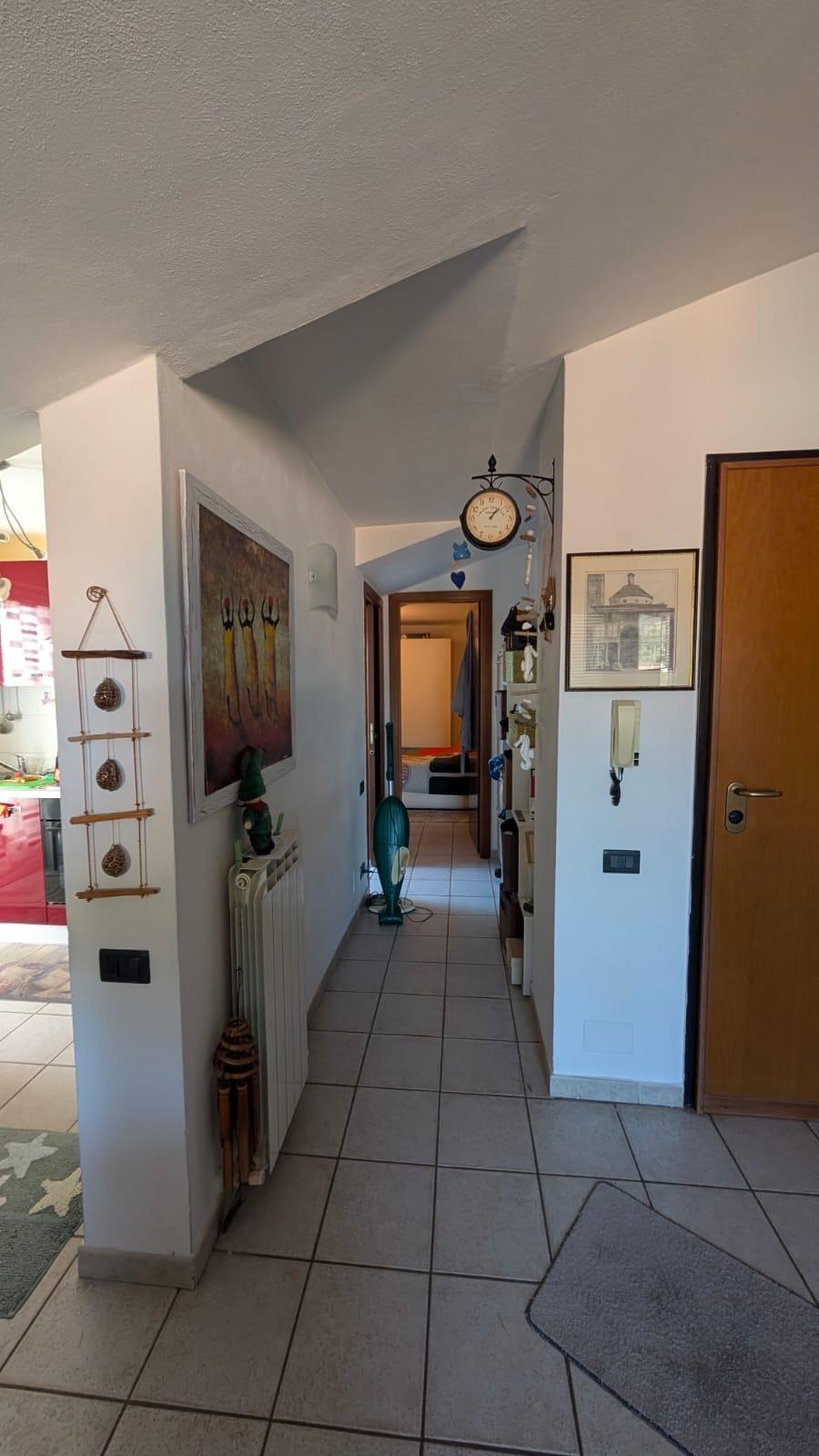 Attico con terrazzi a Castelnuovo Magra