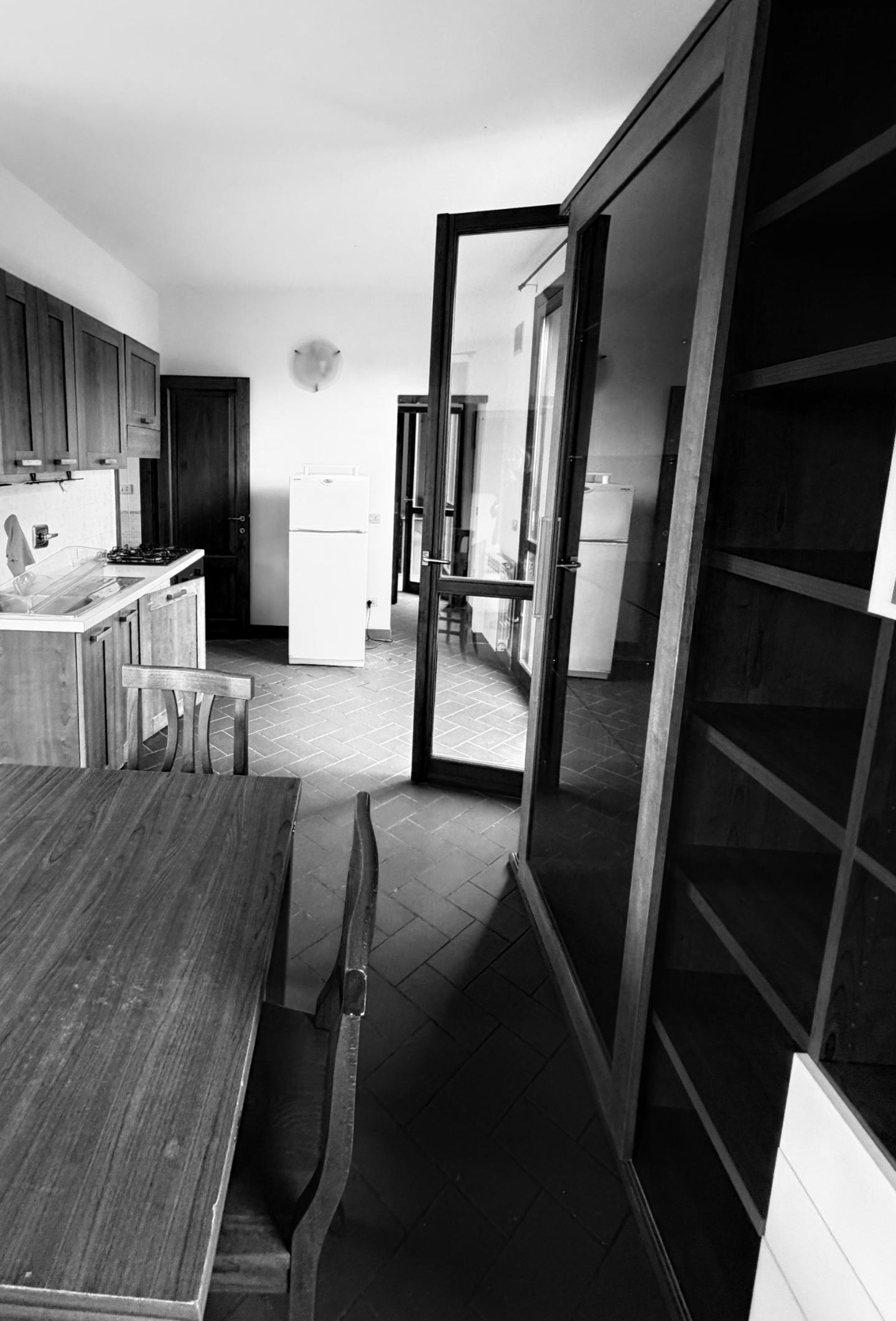 Trilocale arredato in affitto a Sarzana