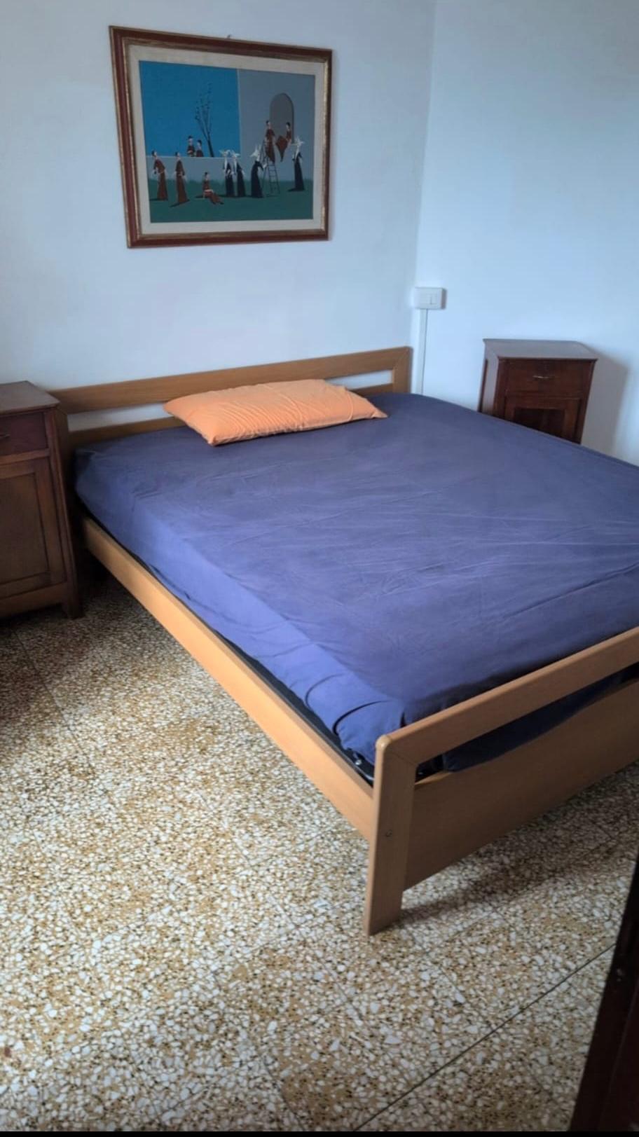 Bilocale arredato in affitto, Ortonovo casano