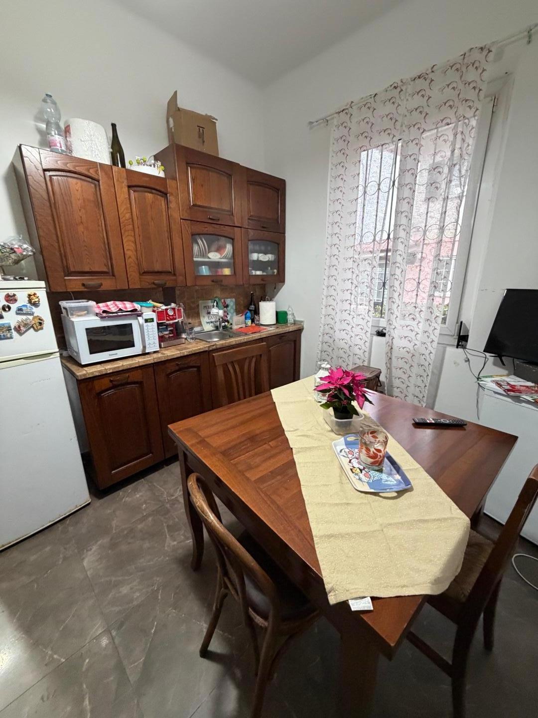 Casa indipendente arredata in affitto, La Spezia melara