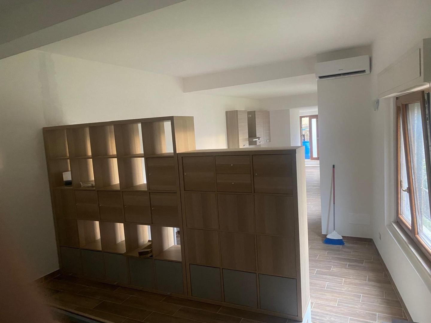 Trilocale arredato in affitto a Ameglia