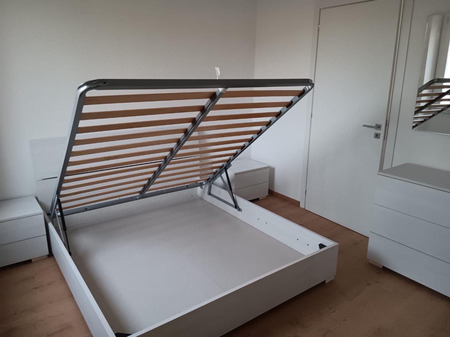 Attico arredato in affitto a Sarzana