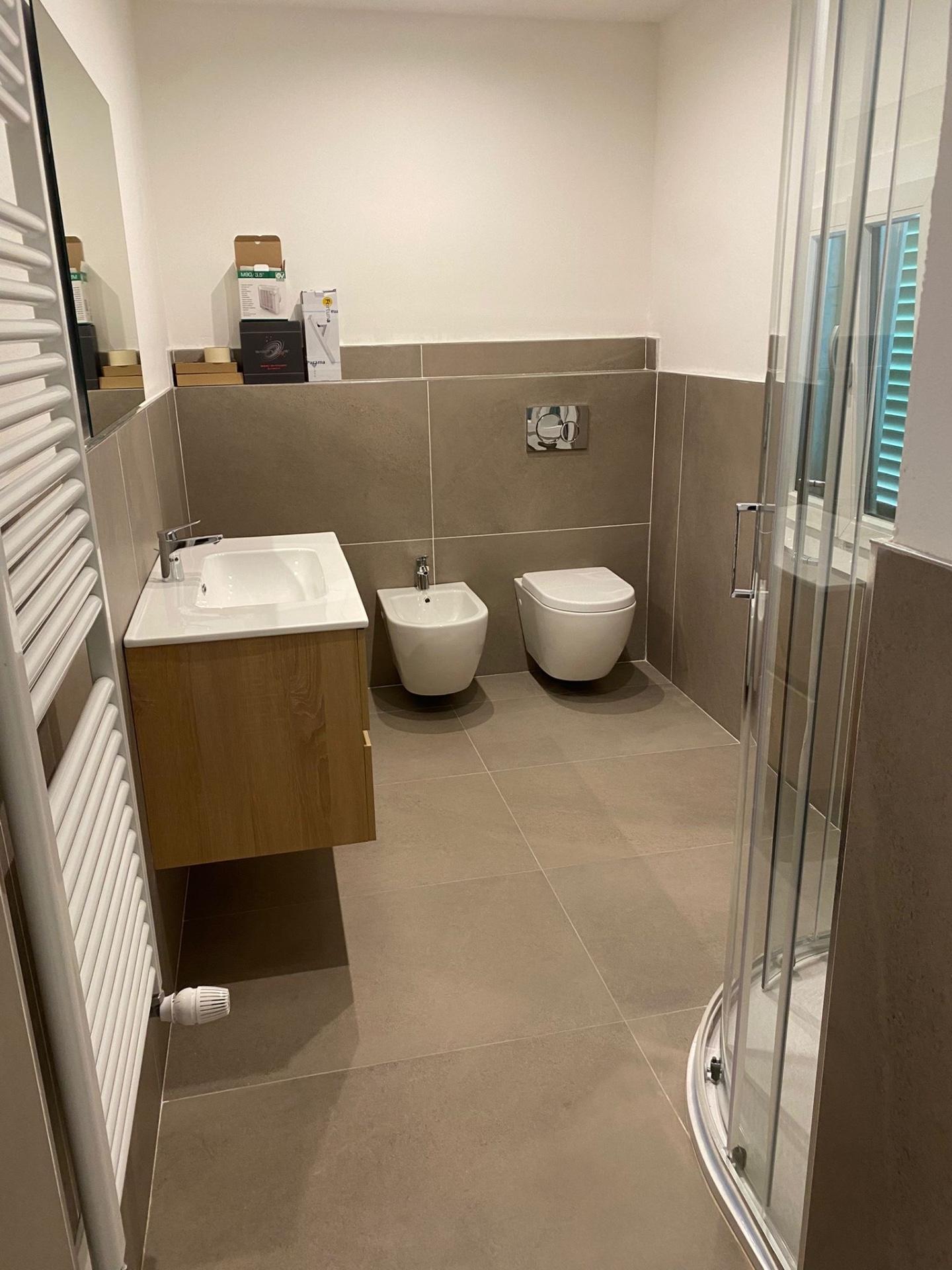 Casa indipendente arredata in affitto, Carrara marina di