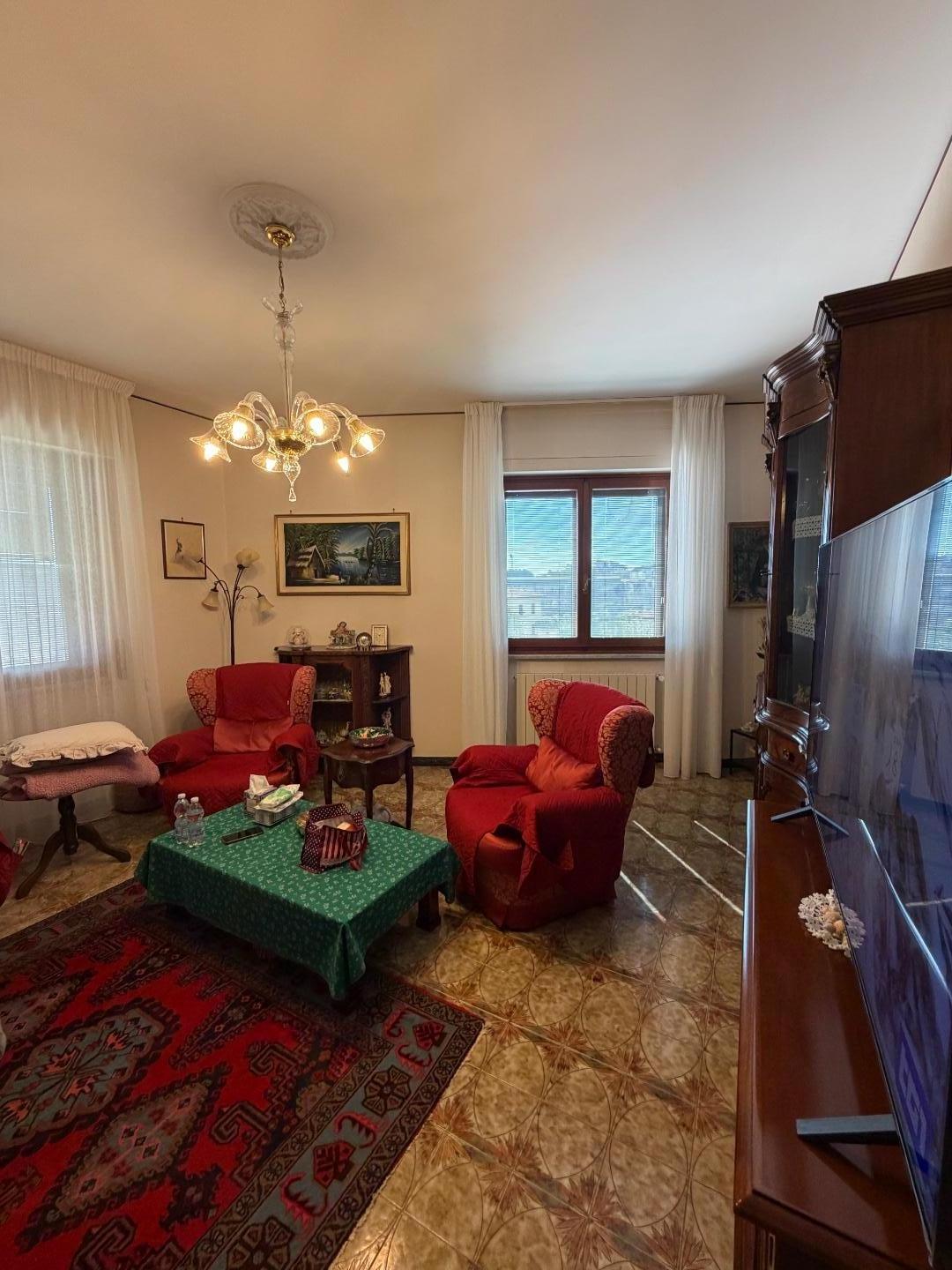 Appartamento in vendita a Carrara