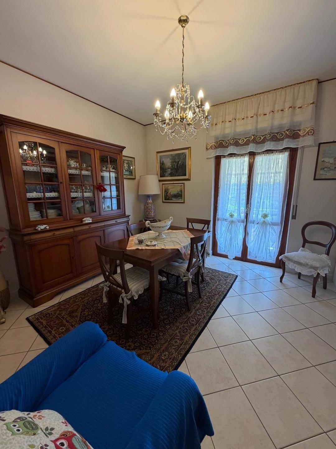 Appartamento in vendita a Carrara