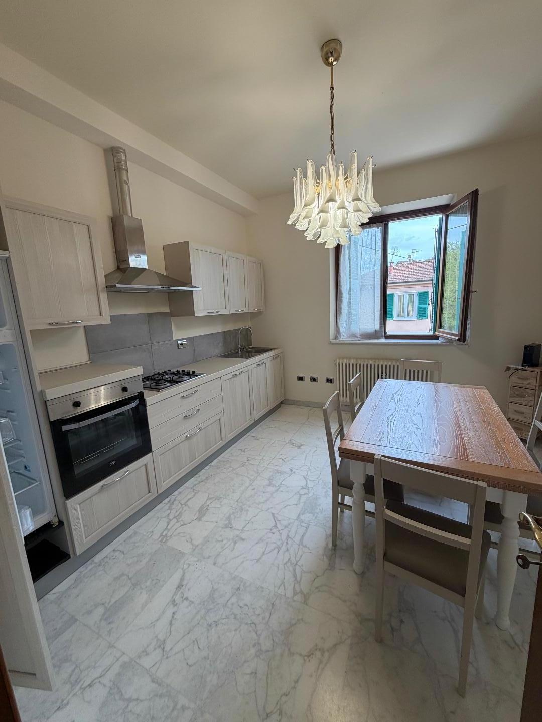 Appartamento in vendita a Sarzana