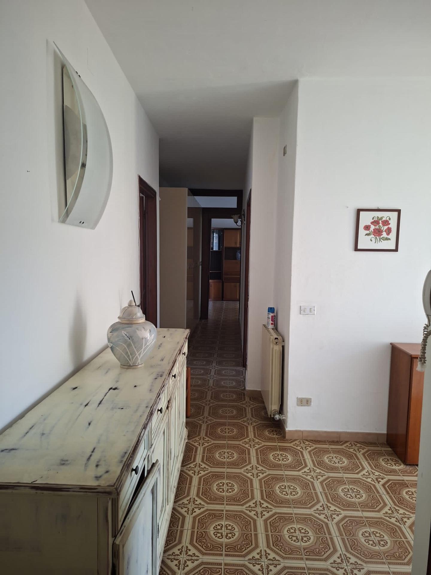 Villa Bifamiliare arredata in affitto a Castelnuovo Magra