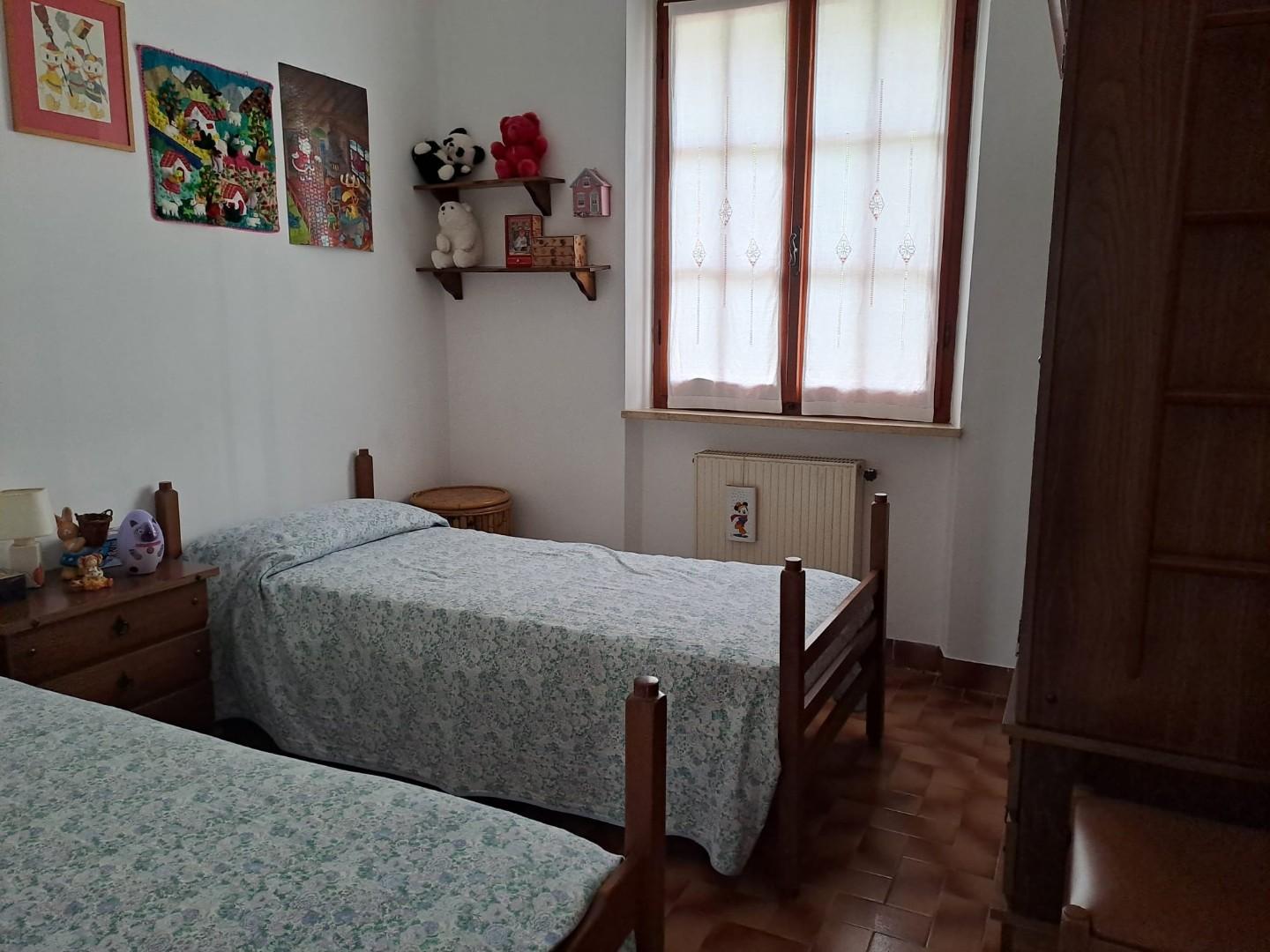 Villa Bifamiliare arredata in affitto a Fosdinovo