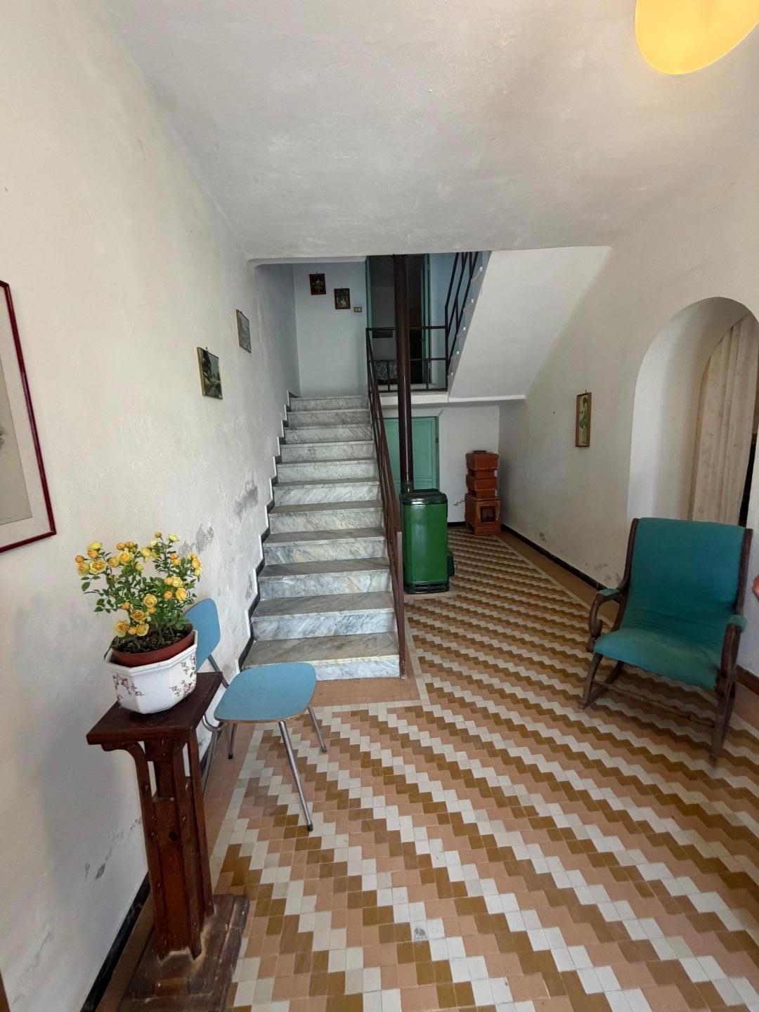 Casa indipendente con giardino a Licciana Nardi