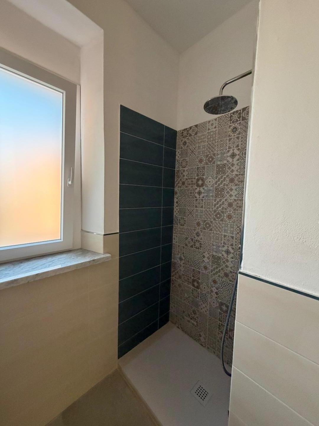 Quadrilocale con terrazzo a Sarzana