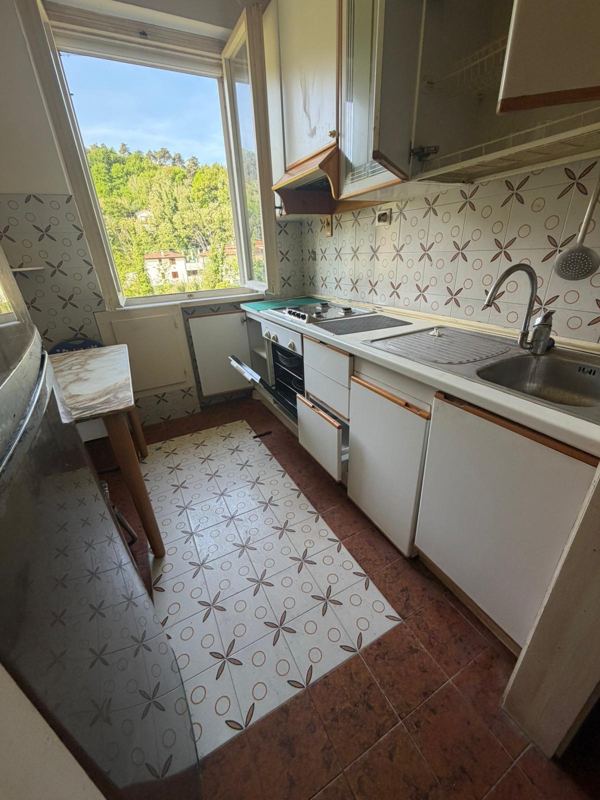 Quadrilocale con giardino a Ameglia