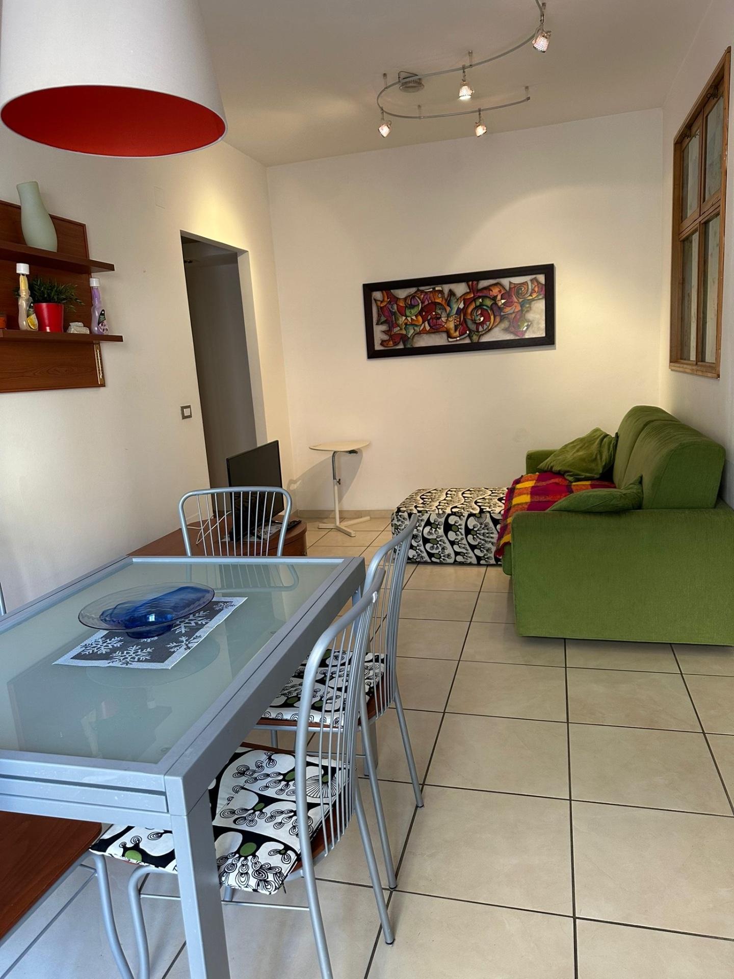 Quadrilocale arredato in affitto, Carrara marina di