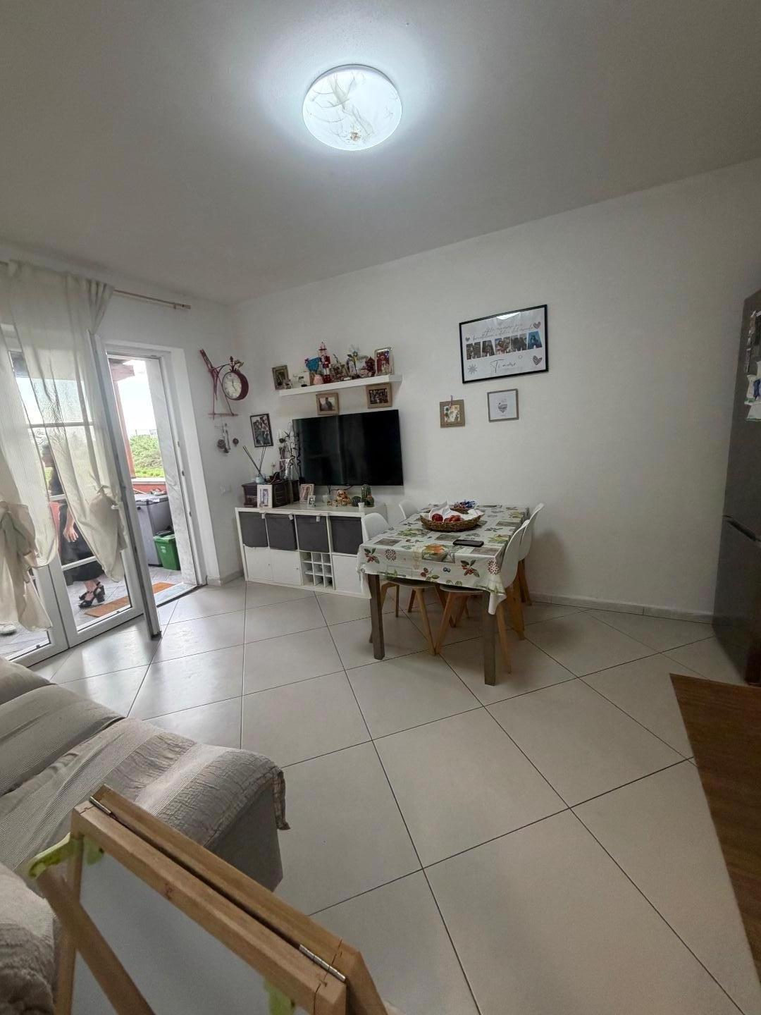 Villa Quadrifamiliari con giardino a Sarzana