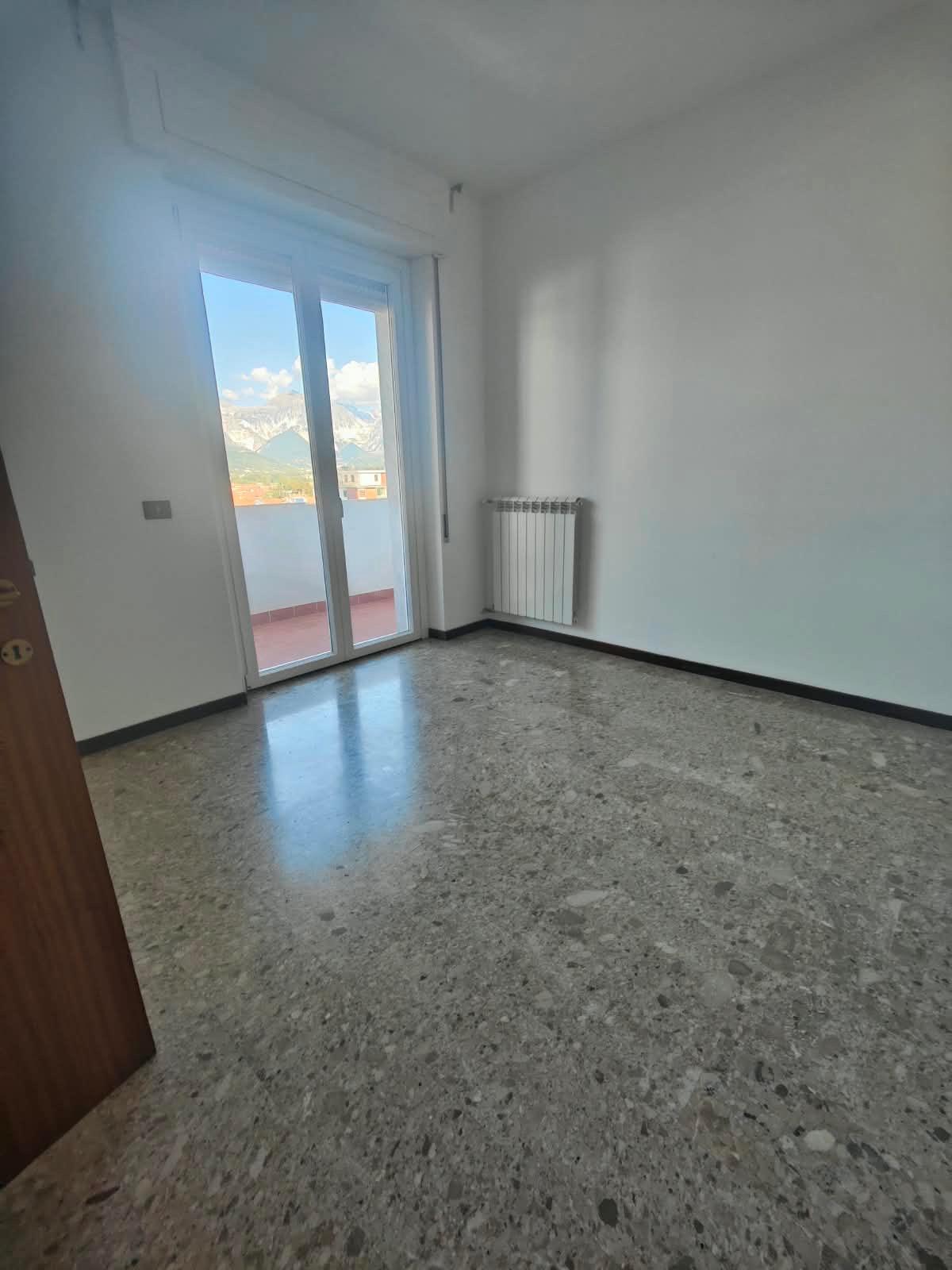 Appartamento in affitto, Carrara marina di
