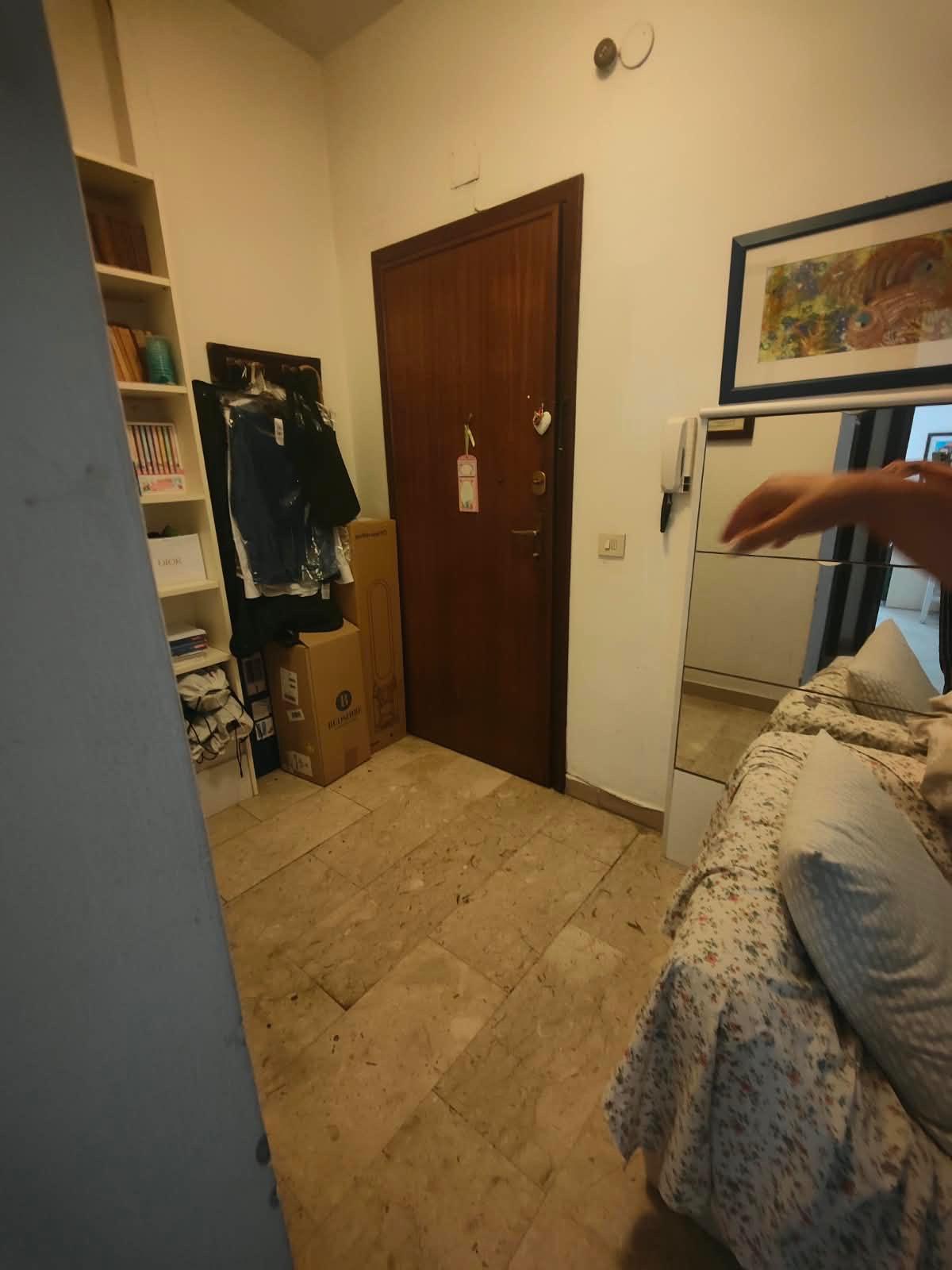 Trilocale arredato in affitto, Carrara marina di