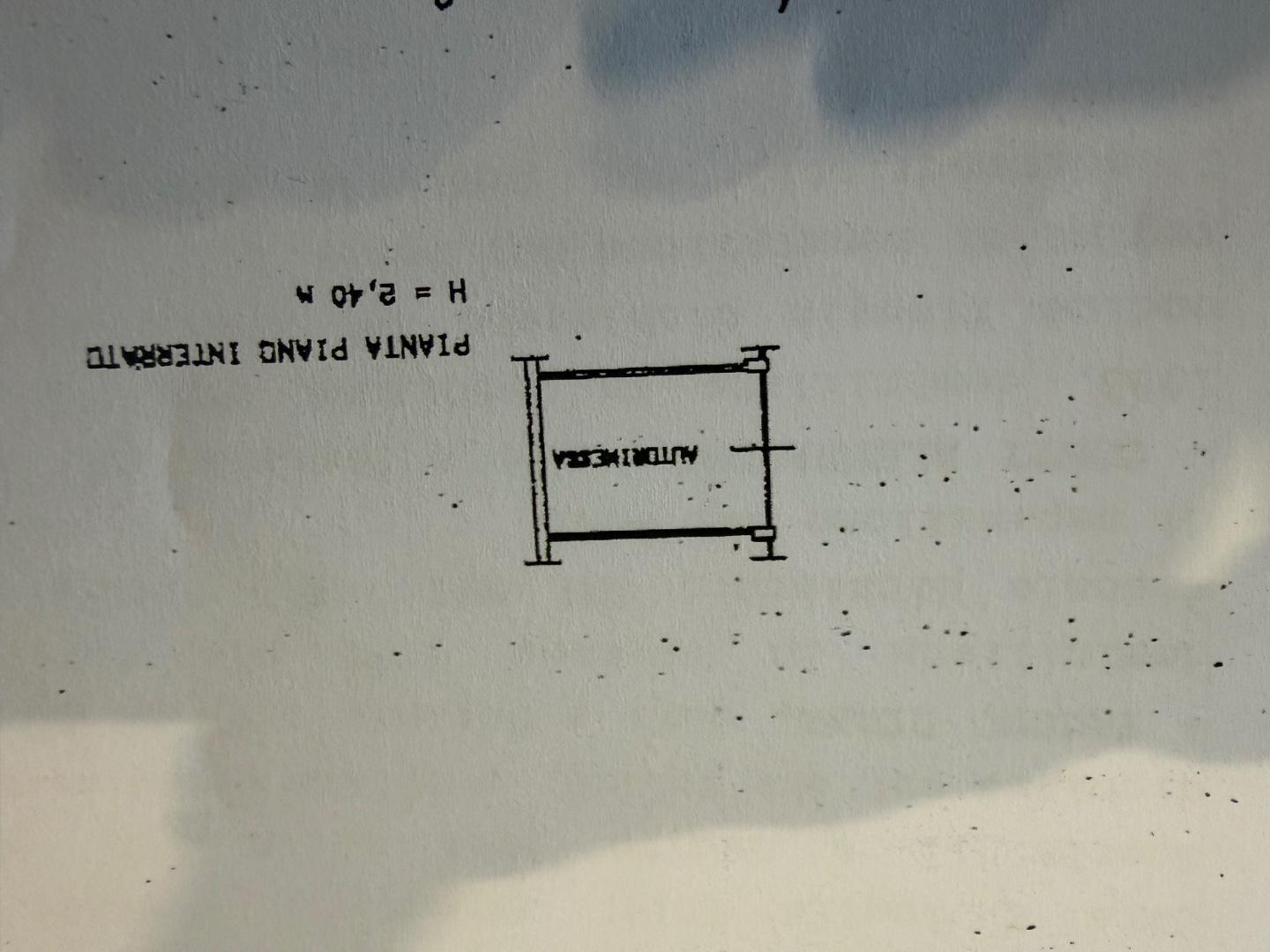 Box/Garage 18mq in vendita a Fosdinovo