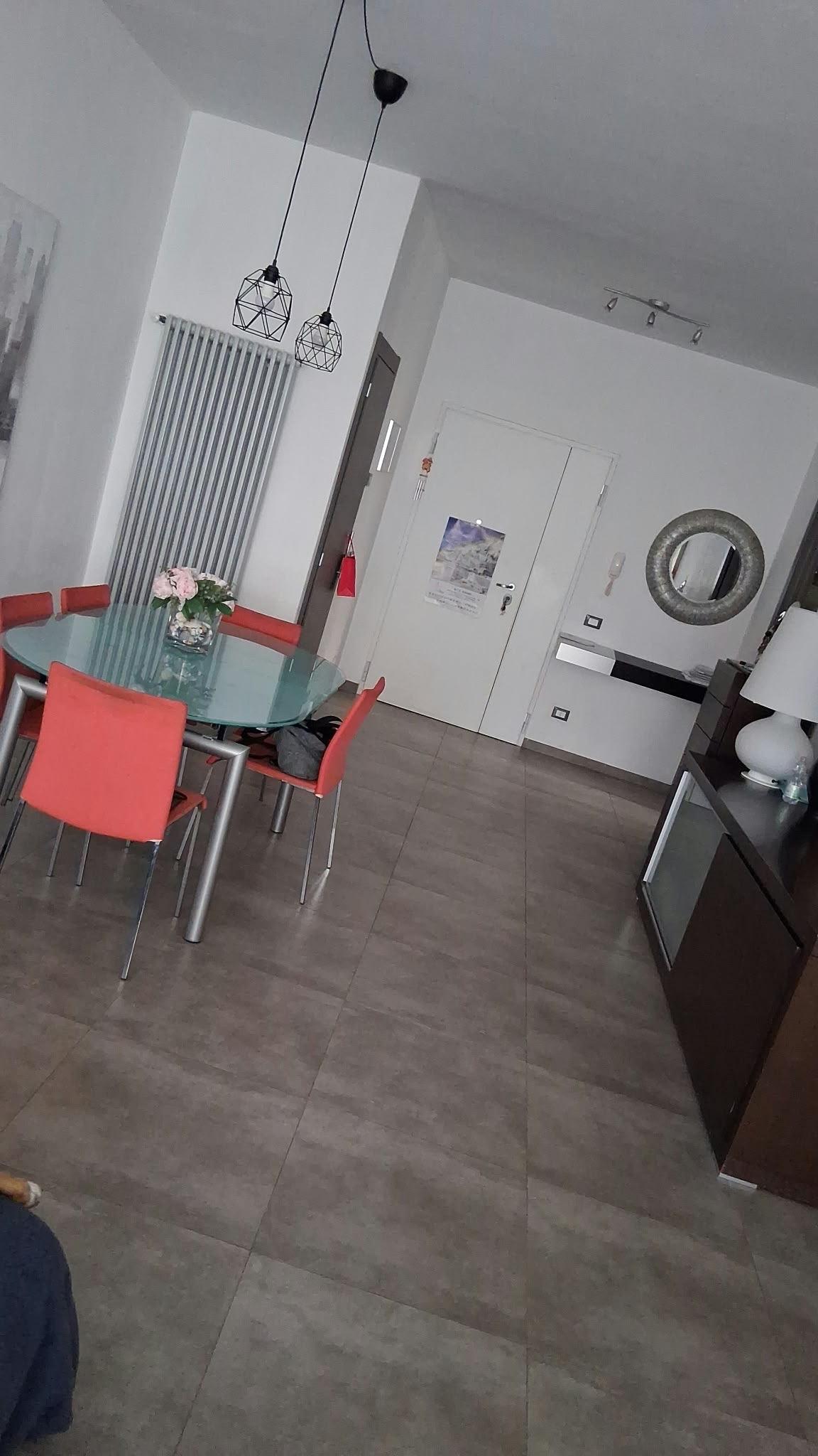 Appartamento arredato in affitto, Carrara avenza