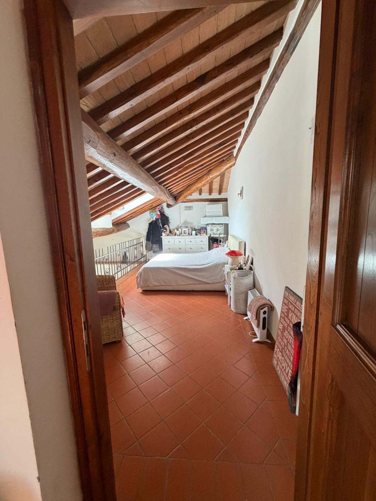 Villa arredata in affitto a Fosdinovo